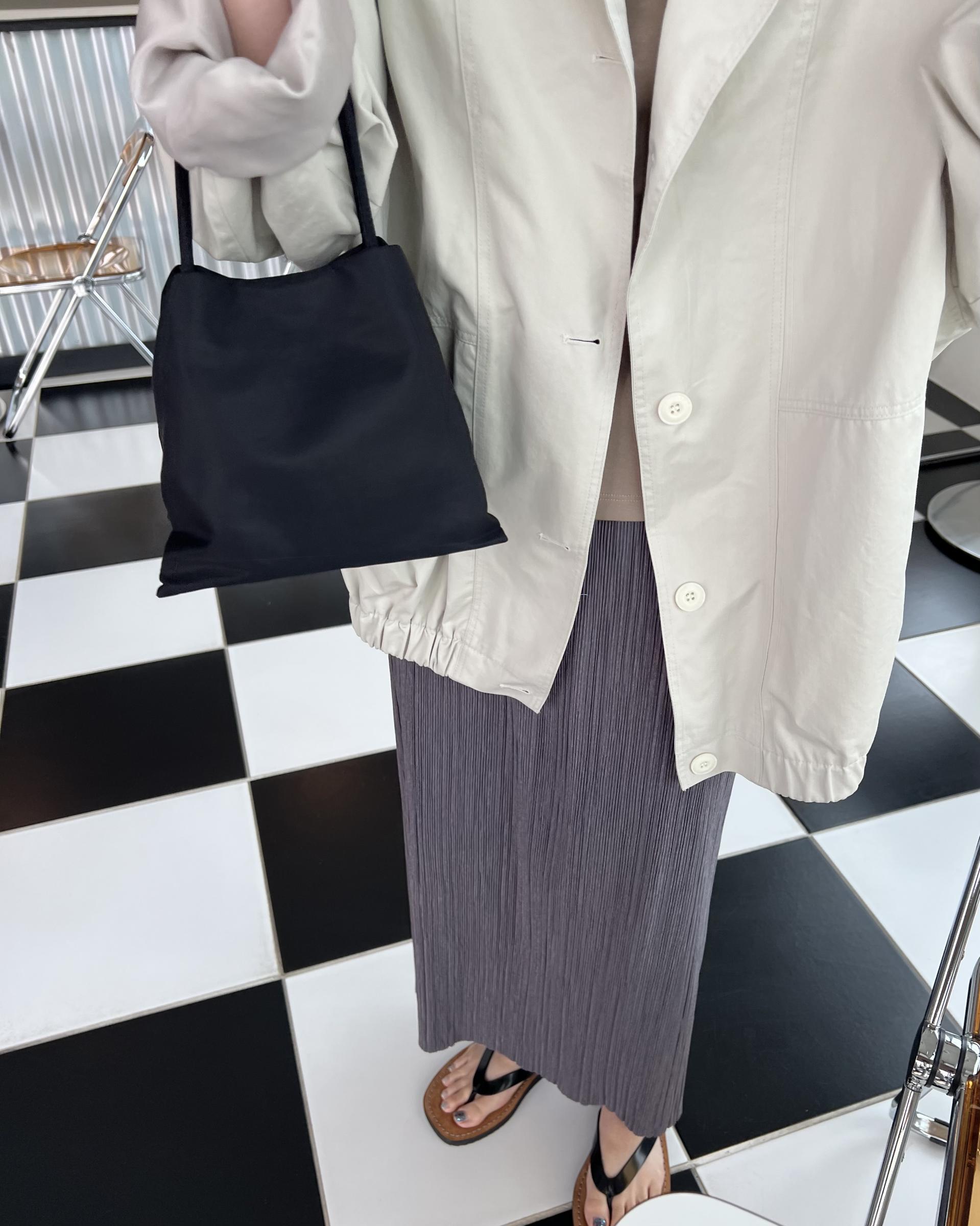 grocery half jumper (cream beige/navy)
