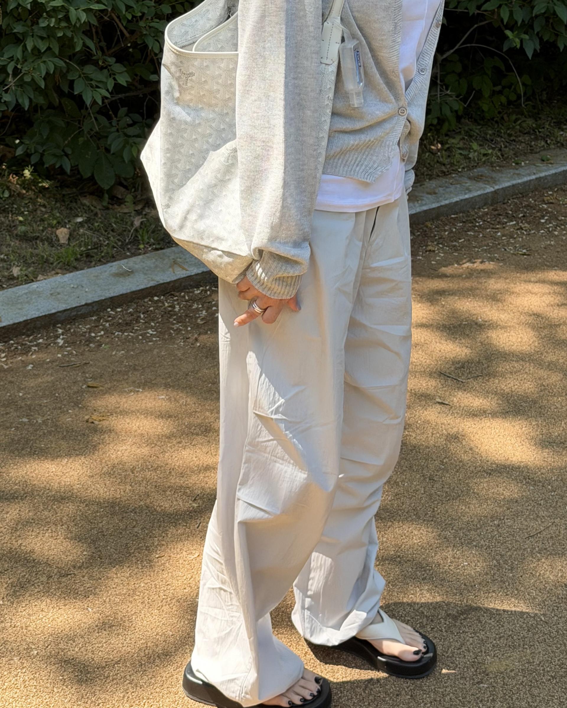 slow sleeveless