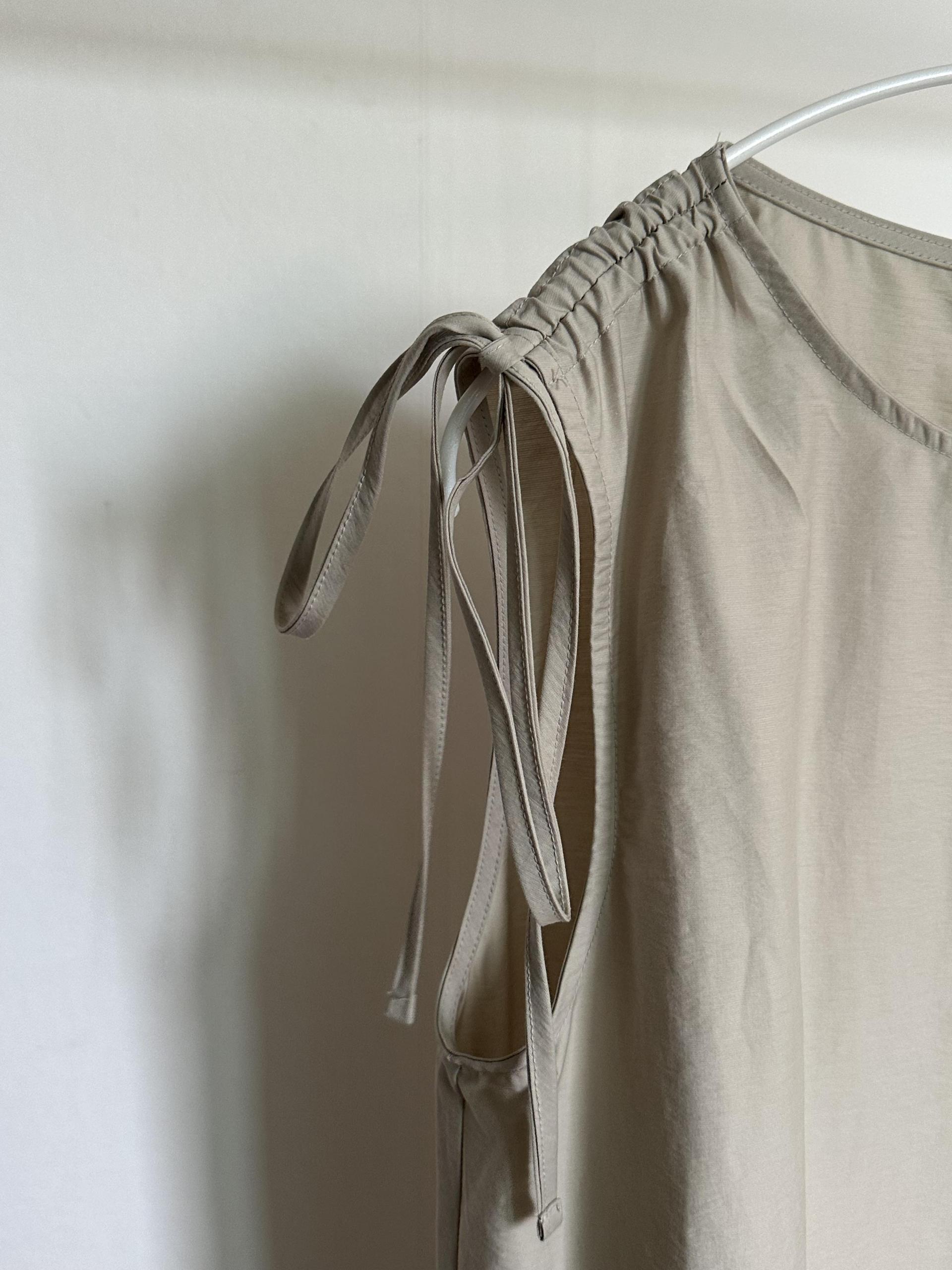 butter ribbon dress (beige/white)