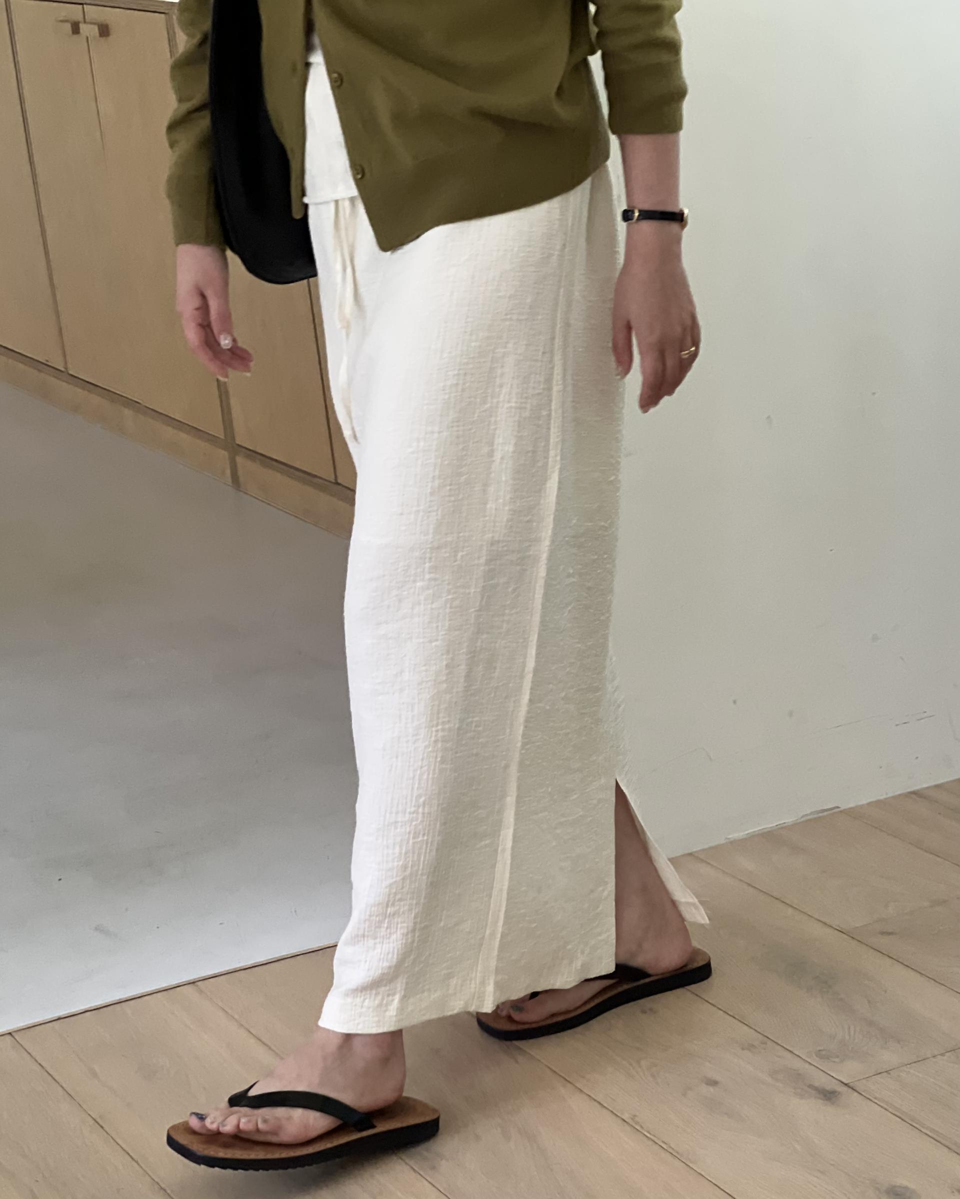 base wrinkle skirt (black/cream)