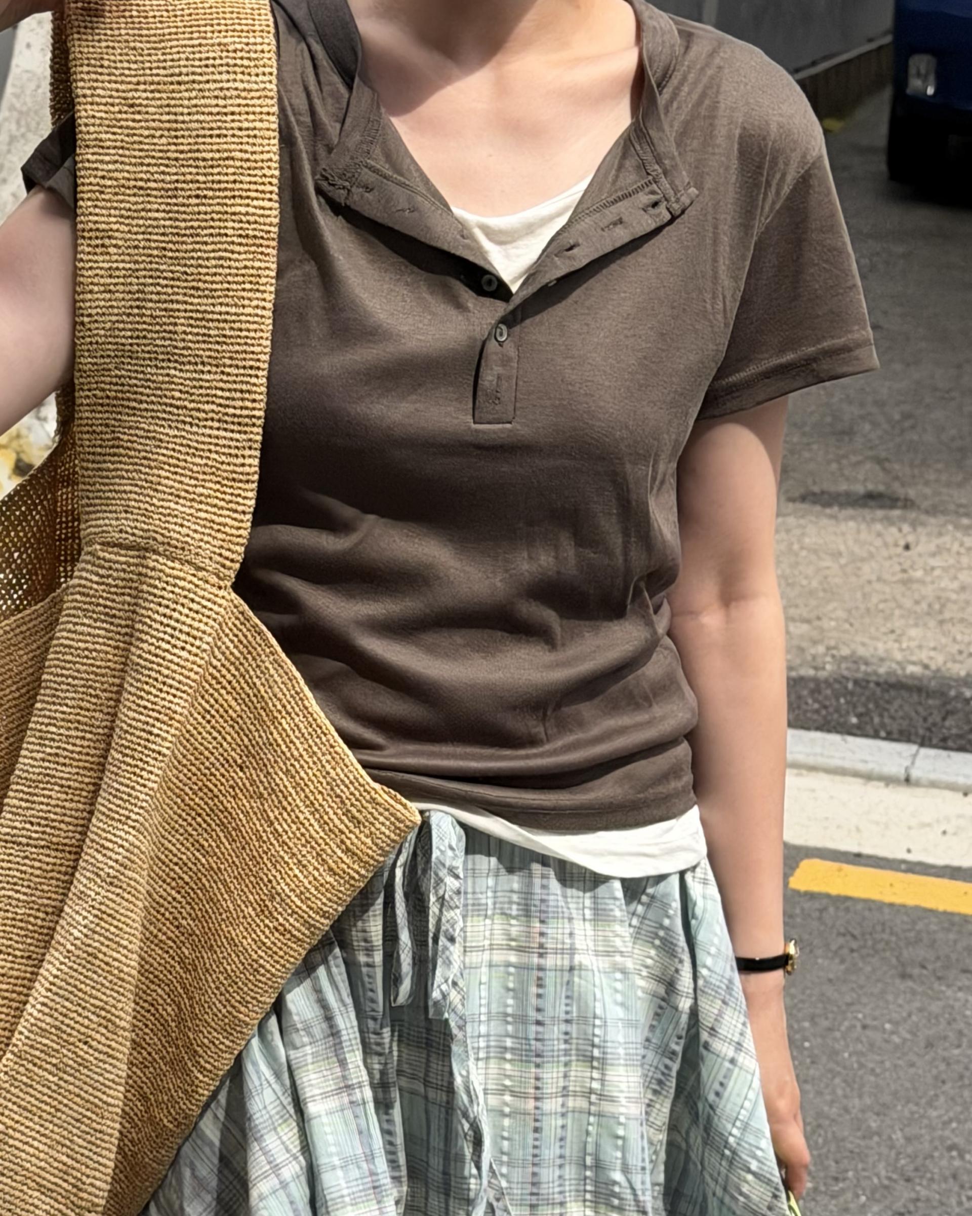 code button top (brown/black/white/melange)