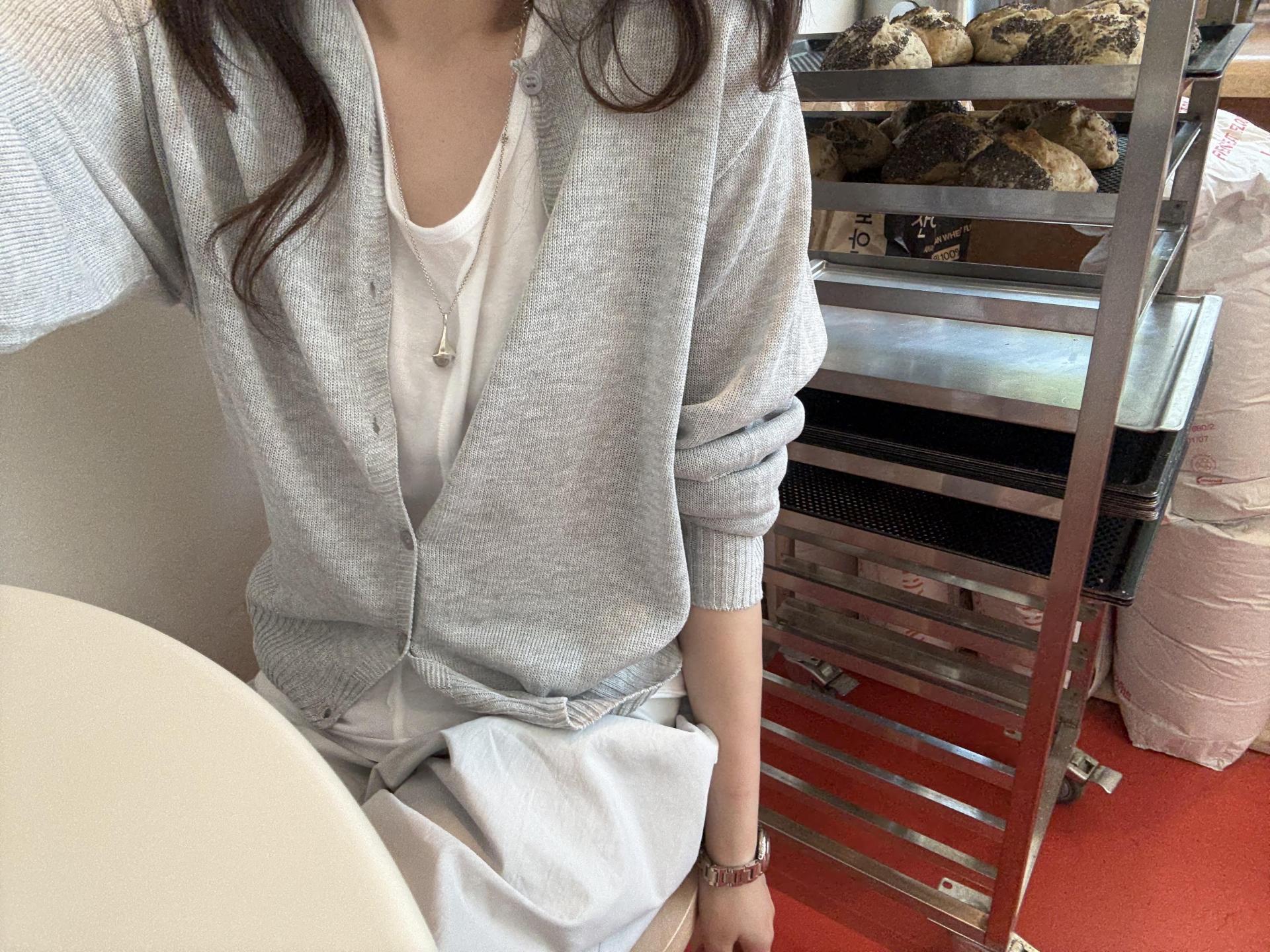slow sleeveless