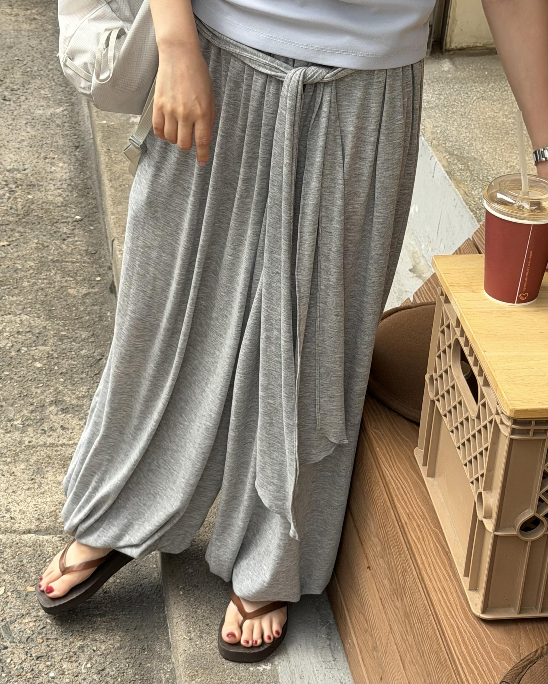 merge banding pants