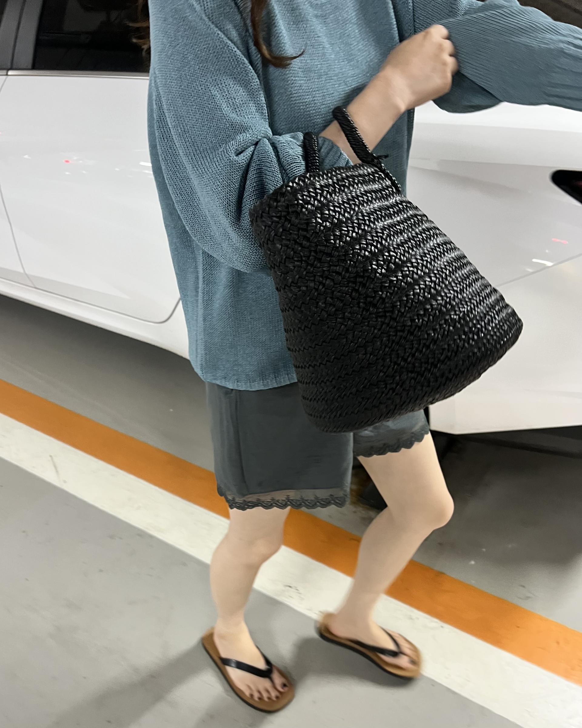 lagoon lace shorts (charcoal/melon/black)