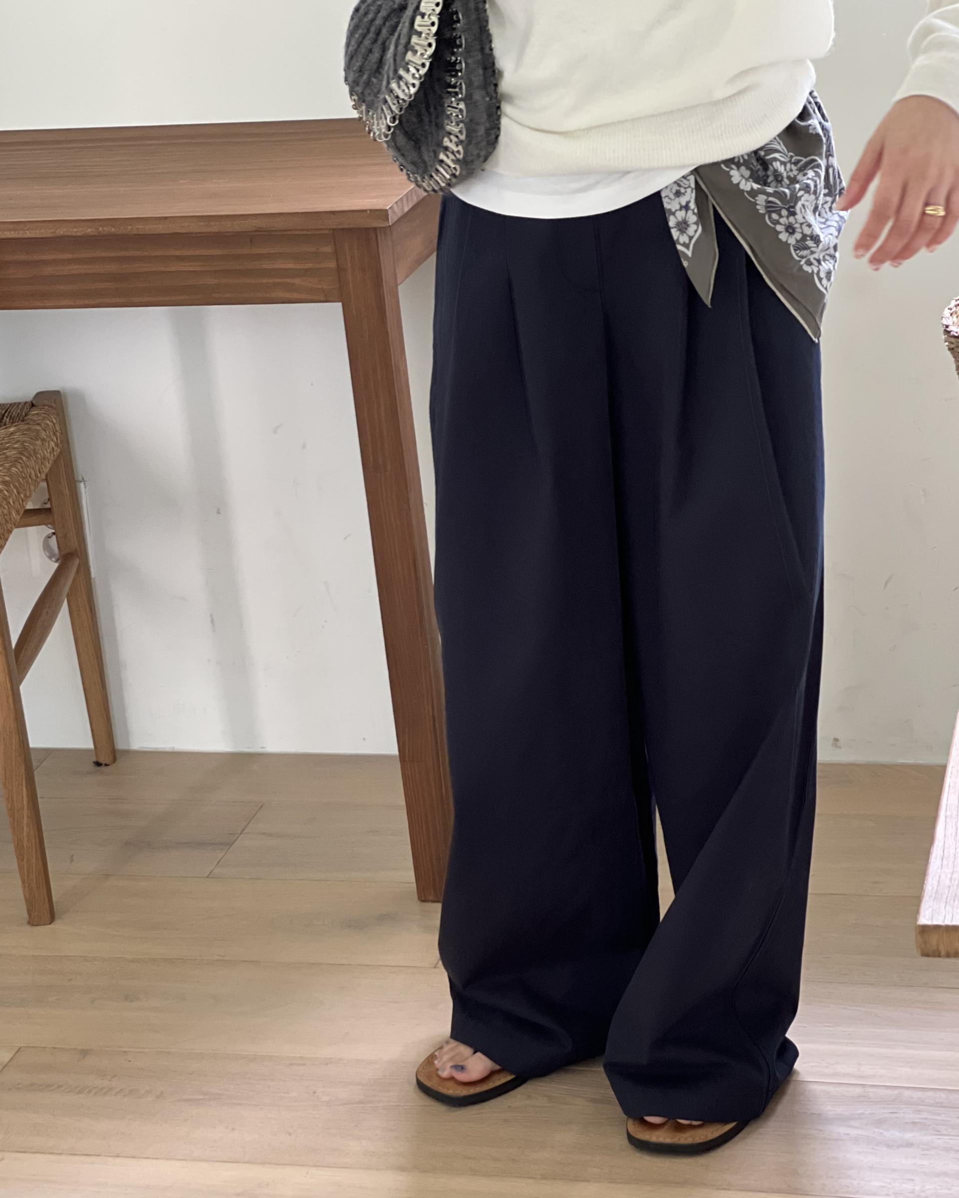 cotton pintuck pants (navy/cream/khaki)