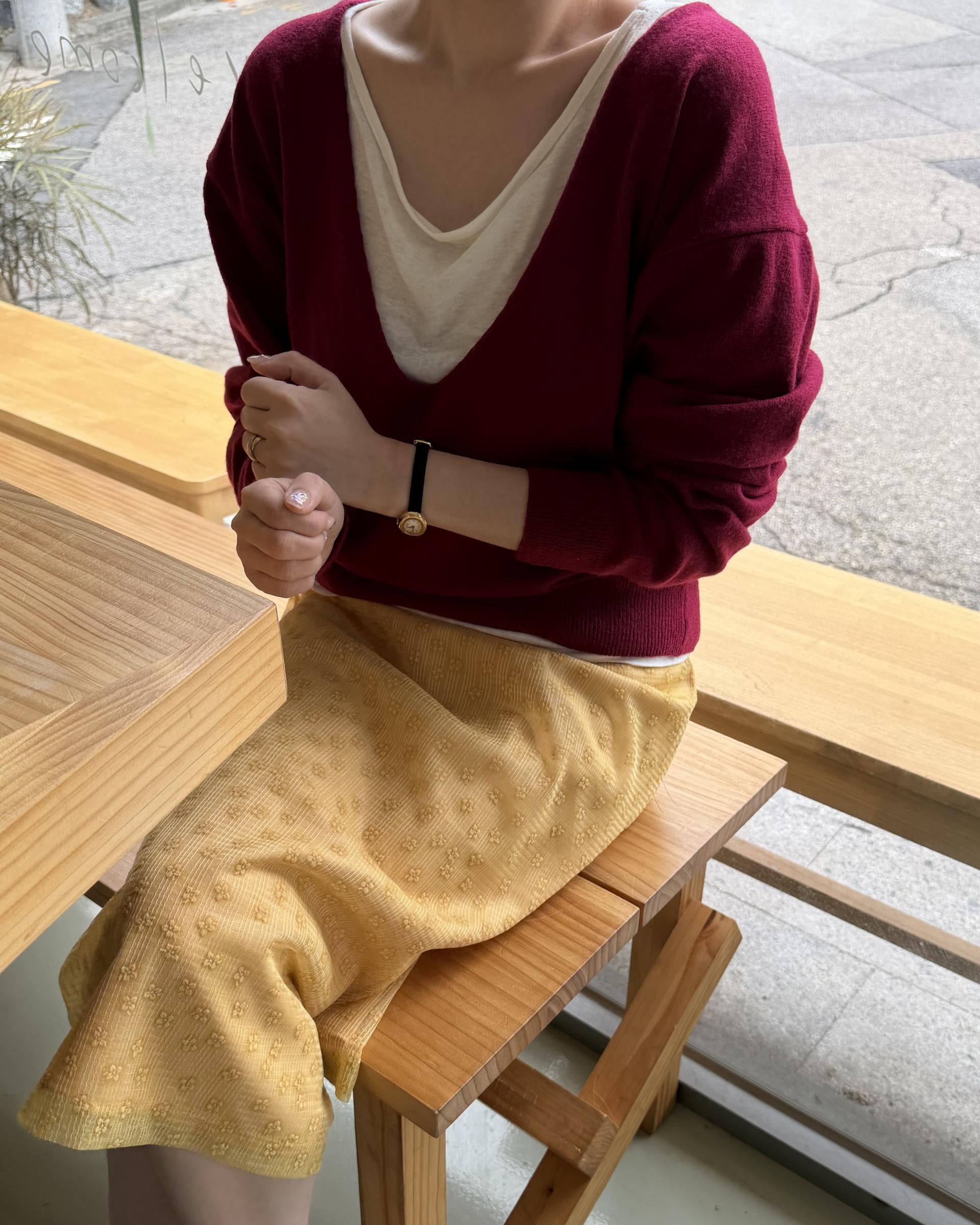 till deep v-neck (plum)