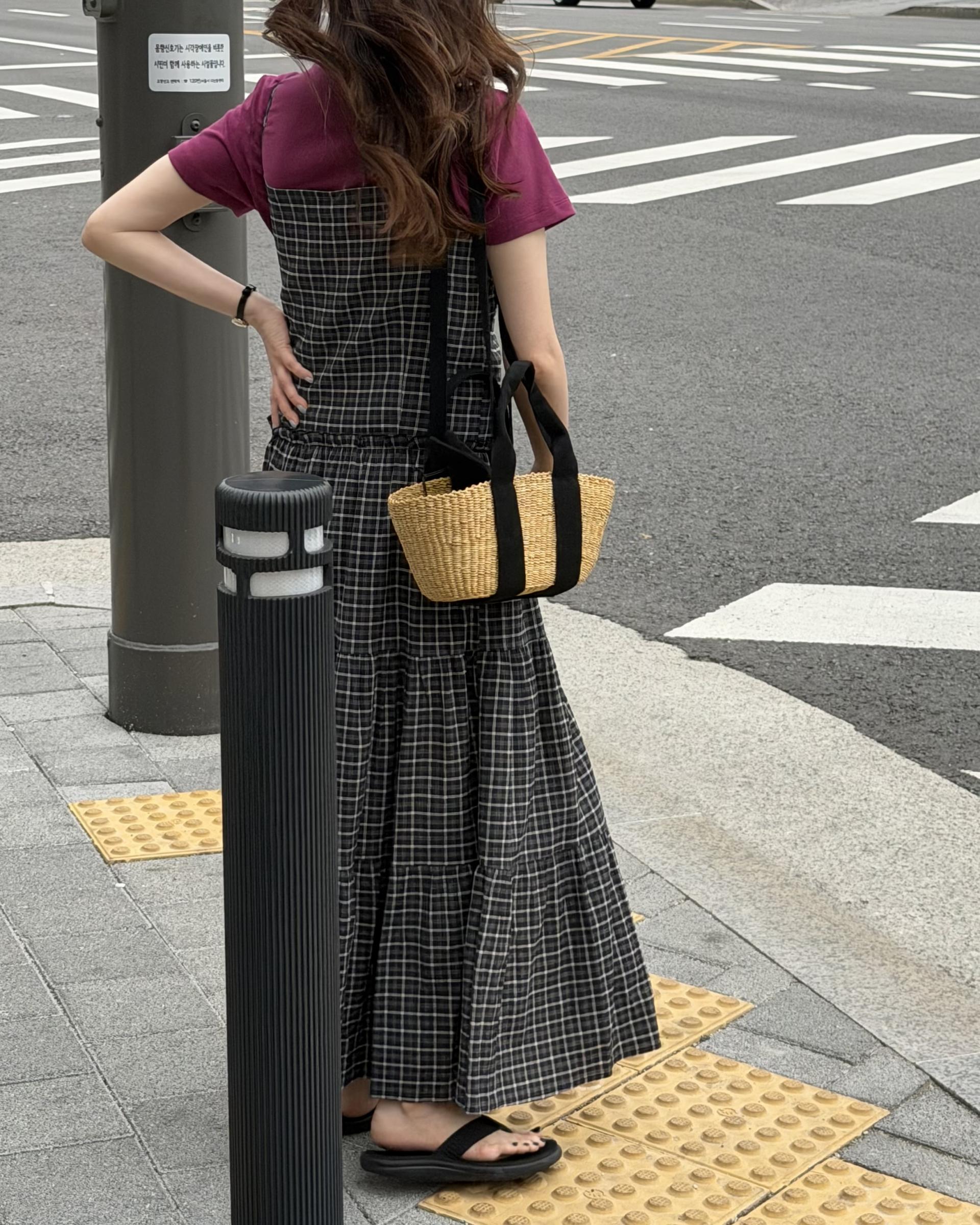 kate check dress (black/blue)