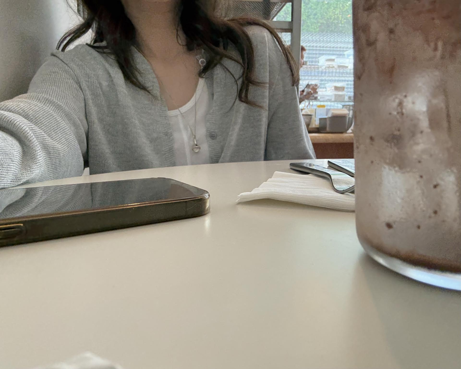 slow sleeveless