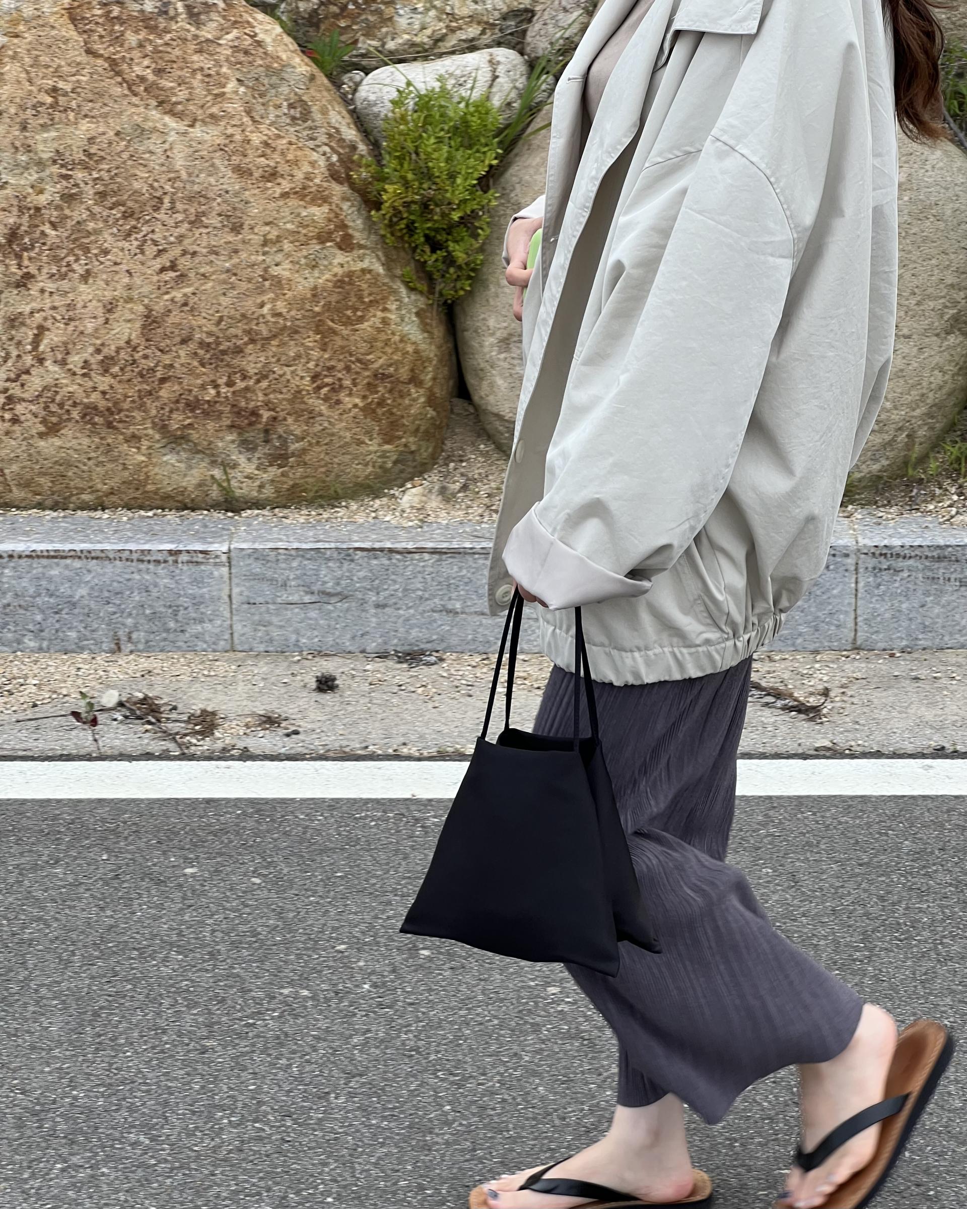 grocery half jumper (cream beige/navy)