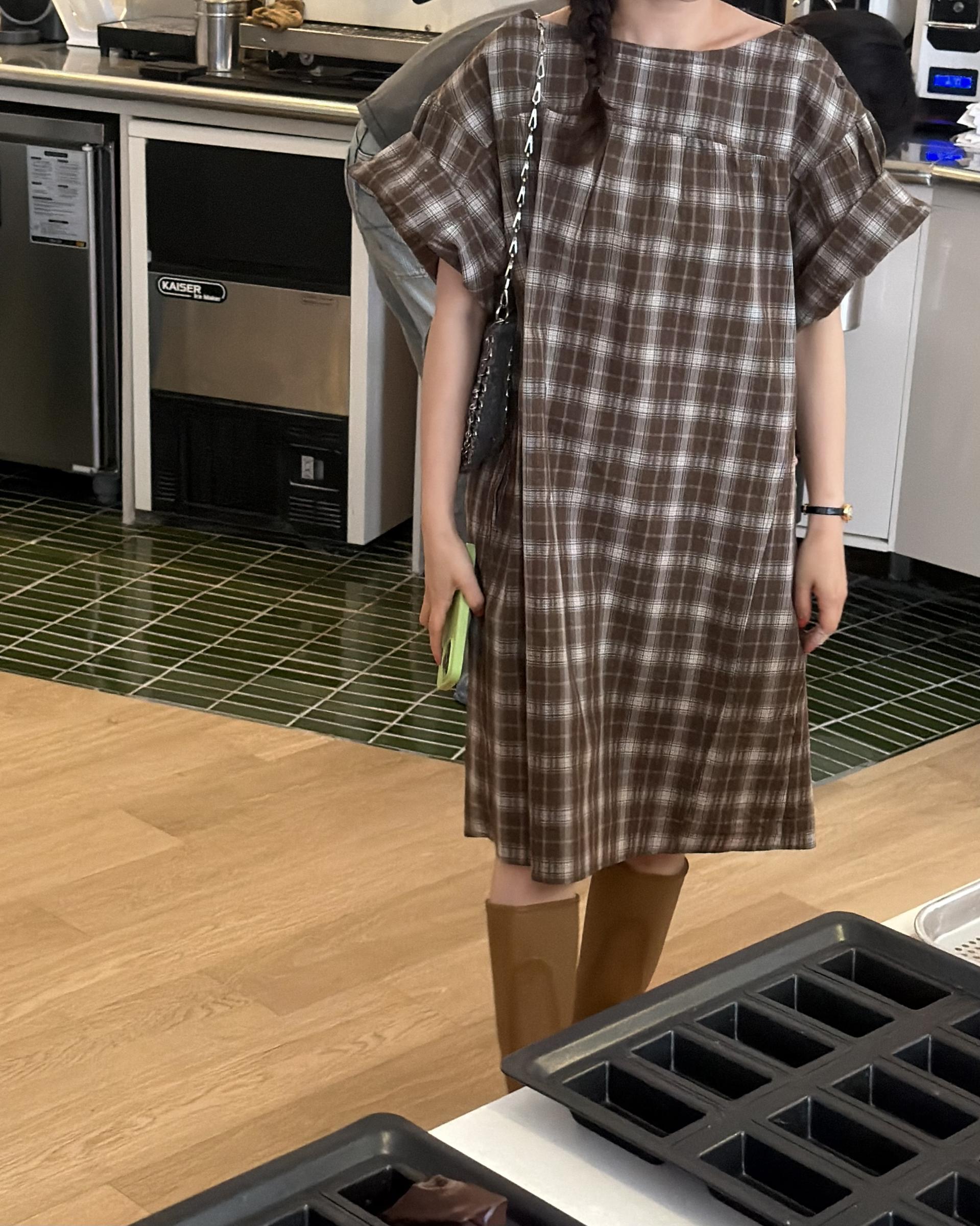 brioche check dress (mocha)
