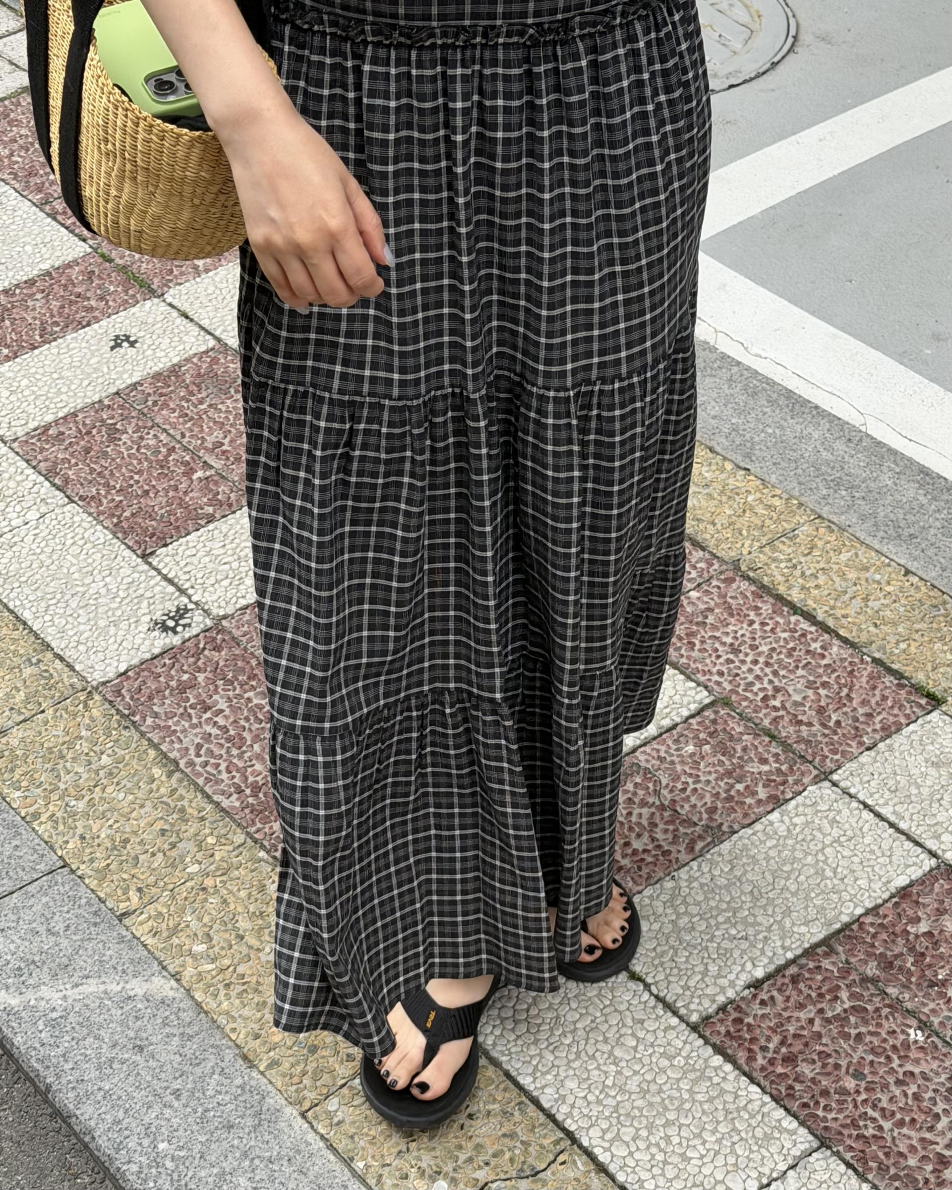 kate check dress (black/blue)