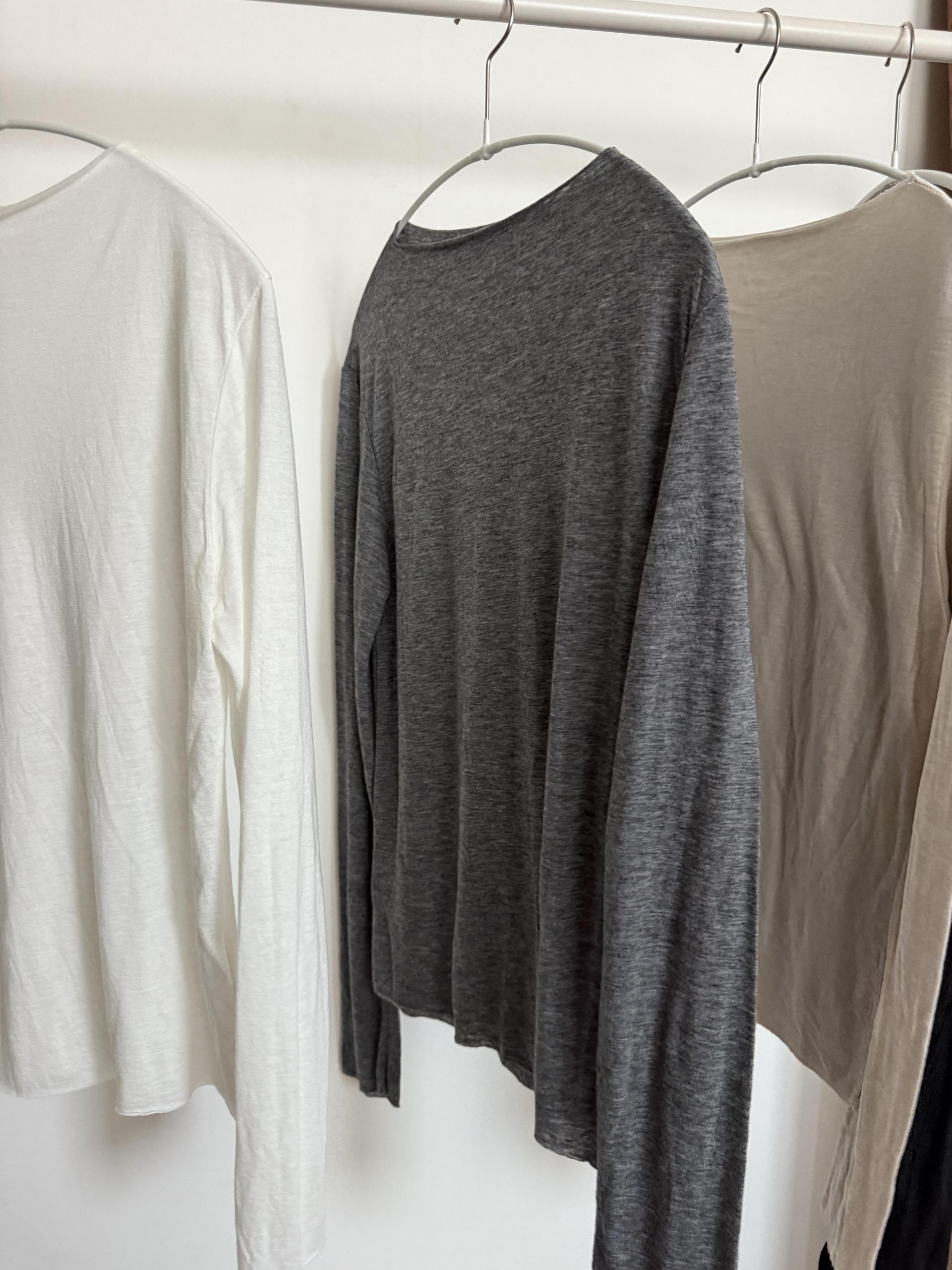 wool skin top (ivory/beige/charcoal/black)