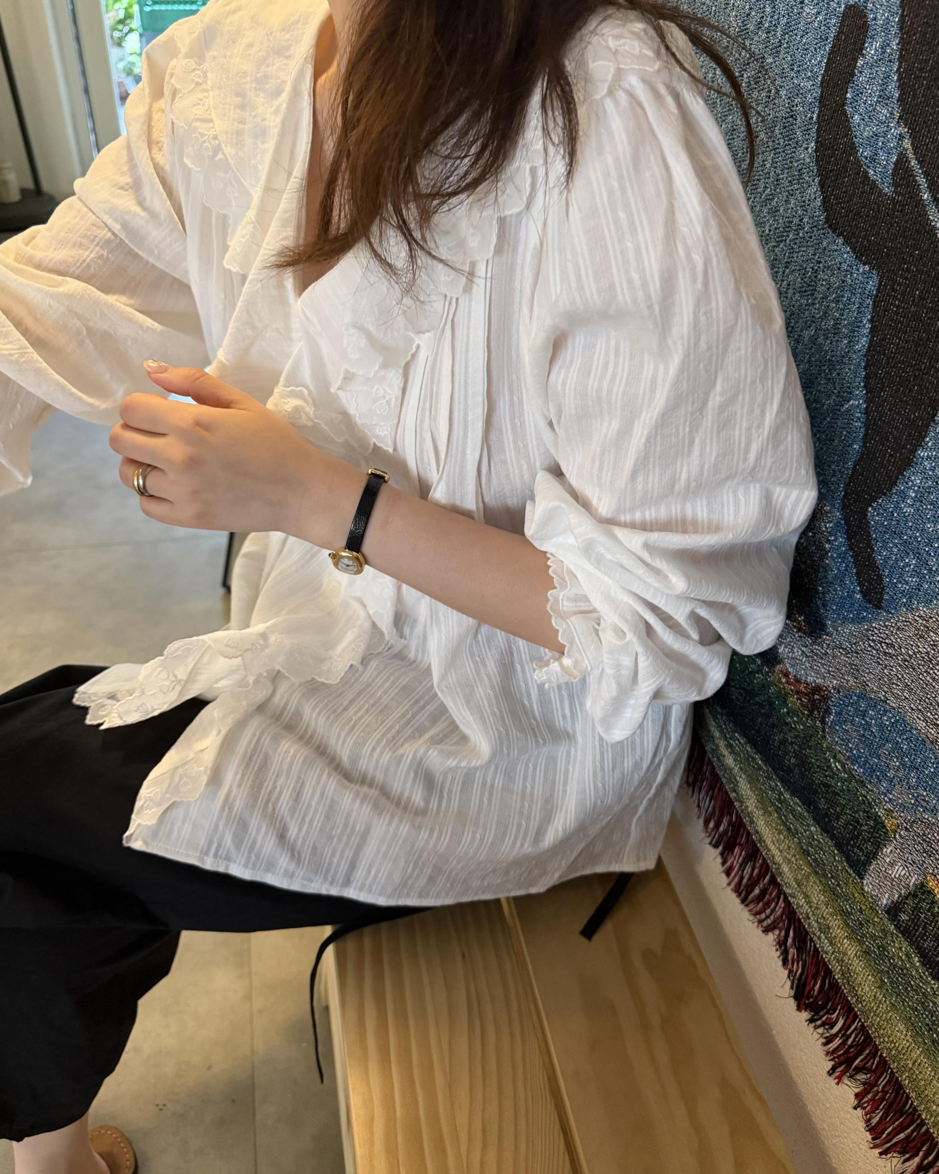 cottage ruffle lace blouse (white/check)