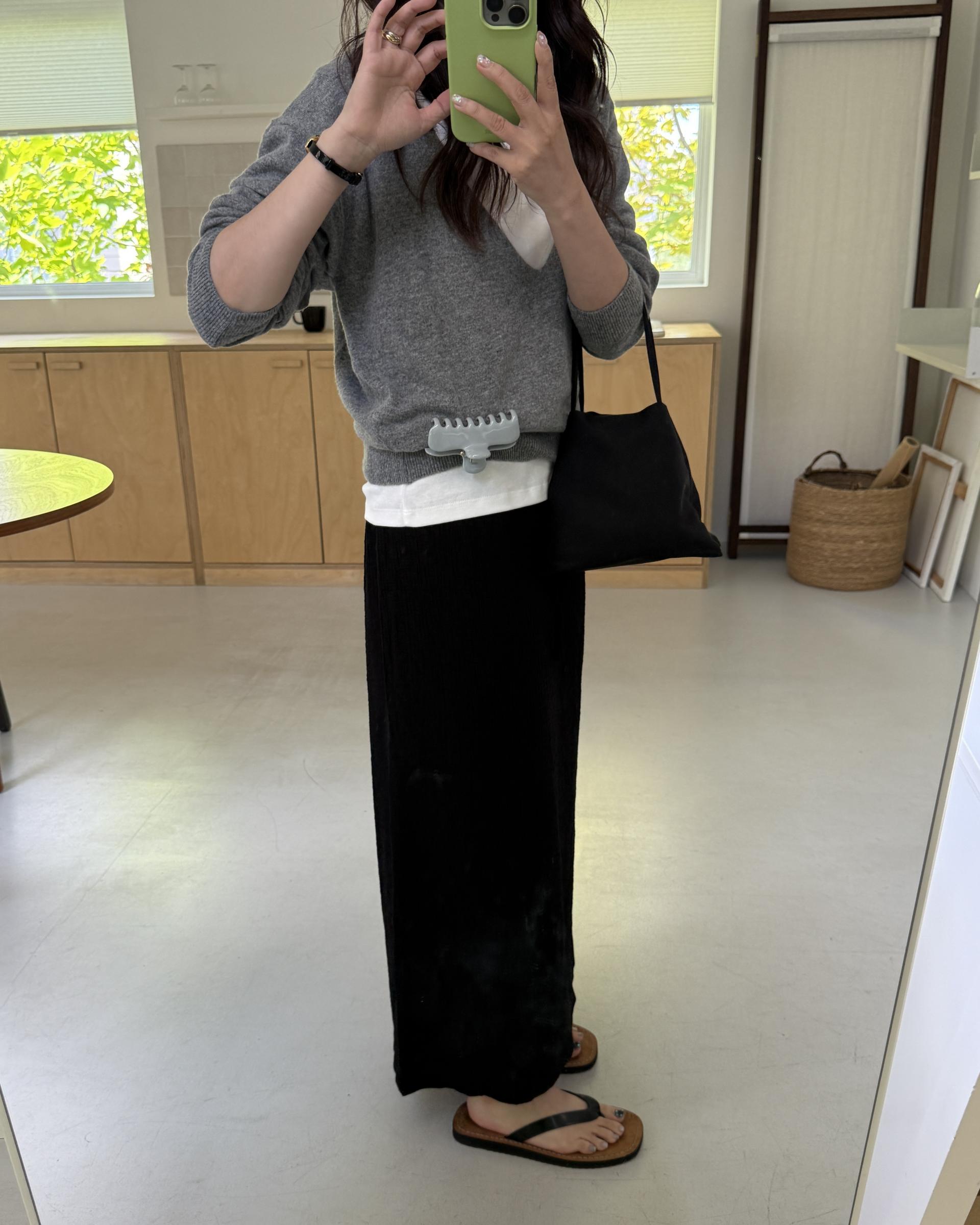 base wrinkle skirt (black/cream)