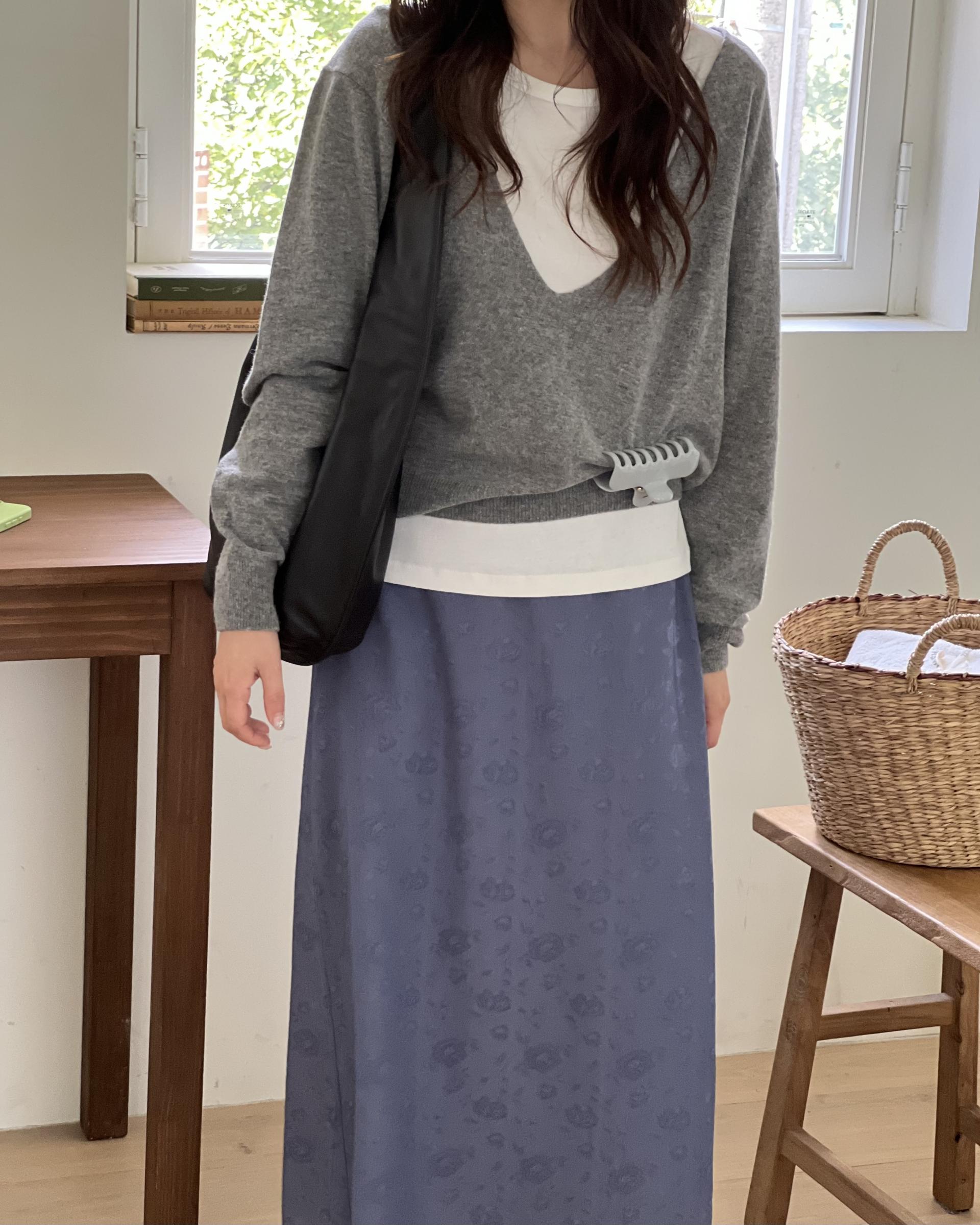 till deep v-neck knit (grey)