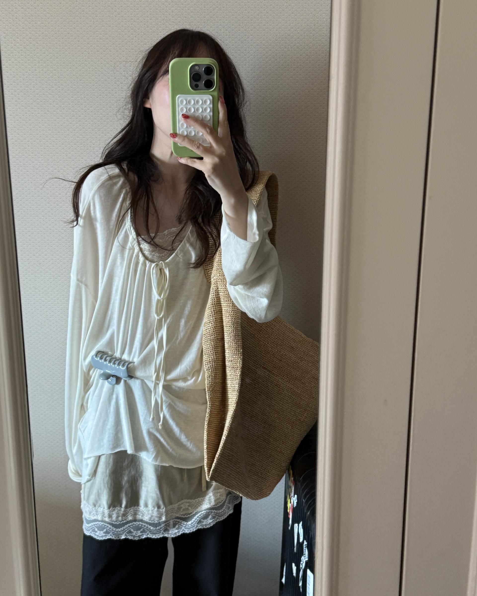 mercy top (charcoal/cream)