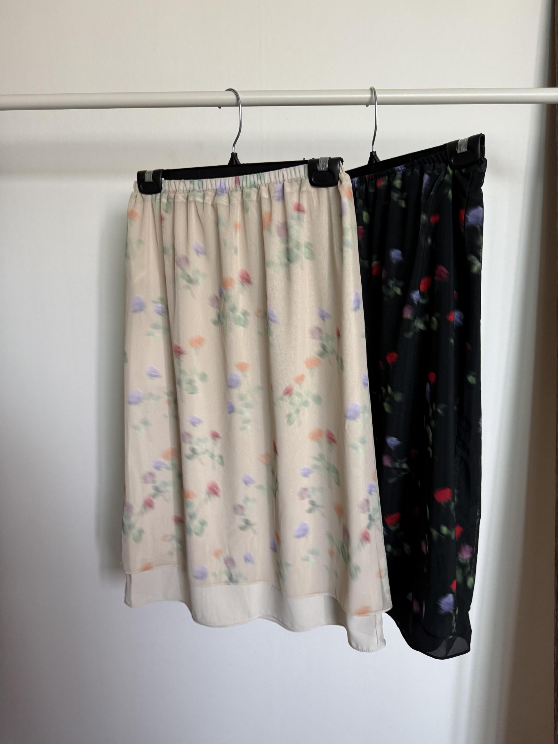 bong bong skirt (beige/black)