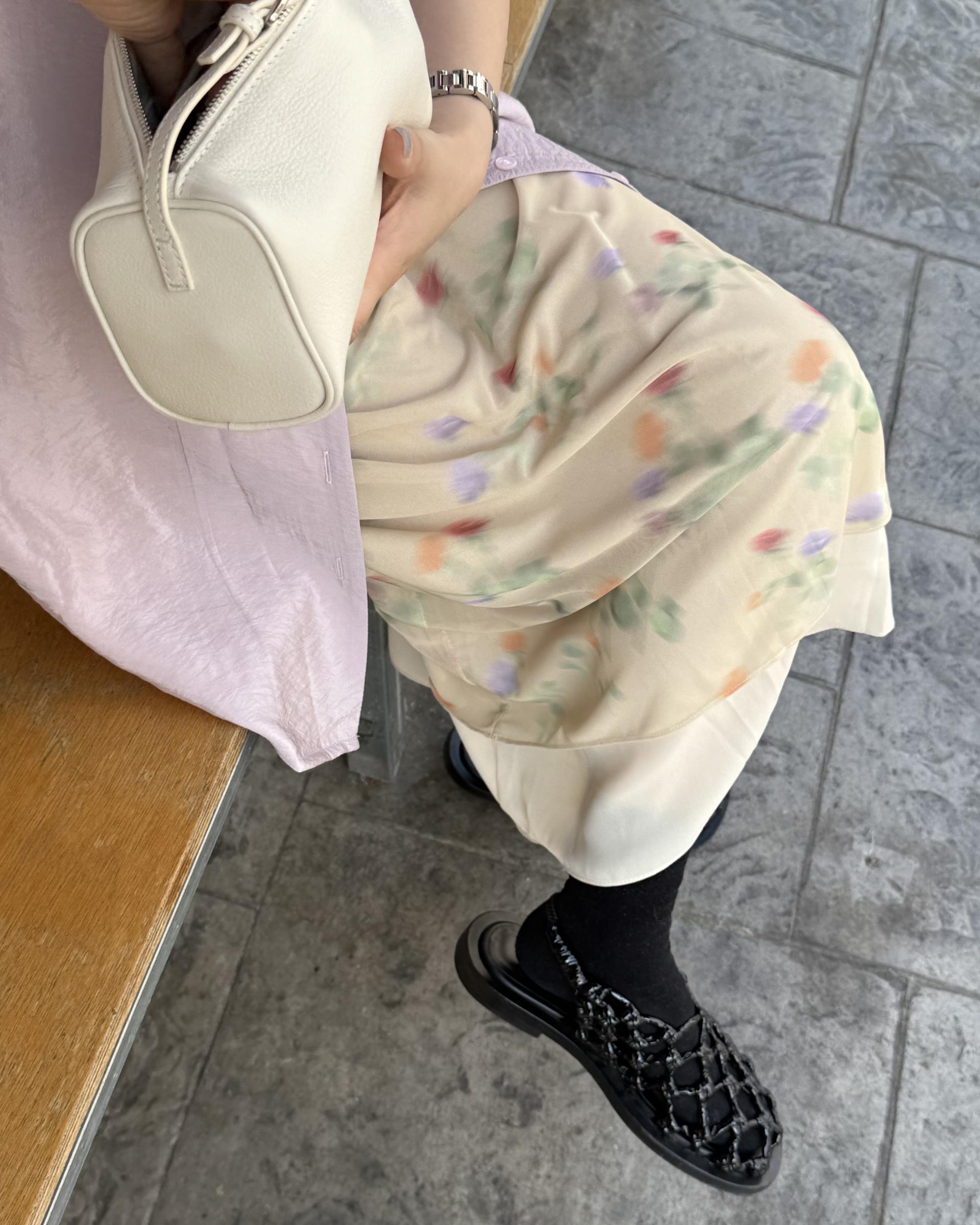 bong bong skirt (beige/black)
