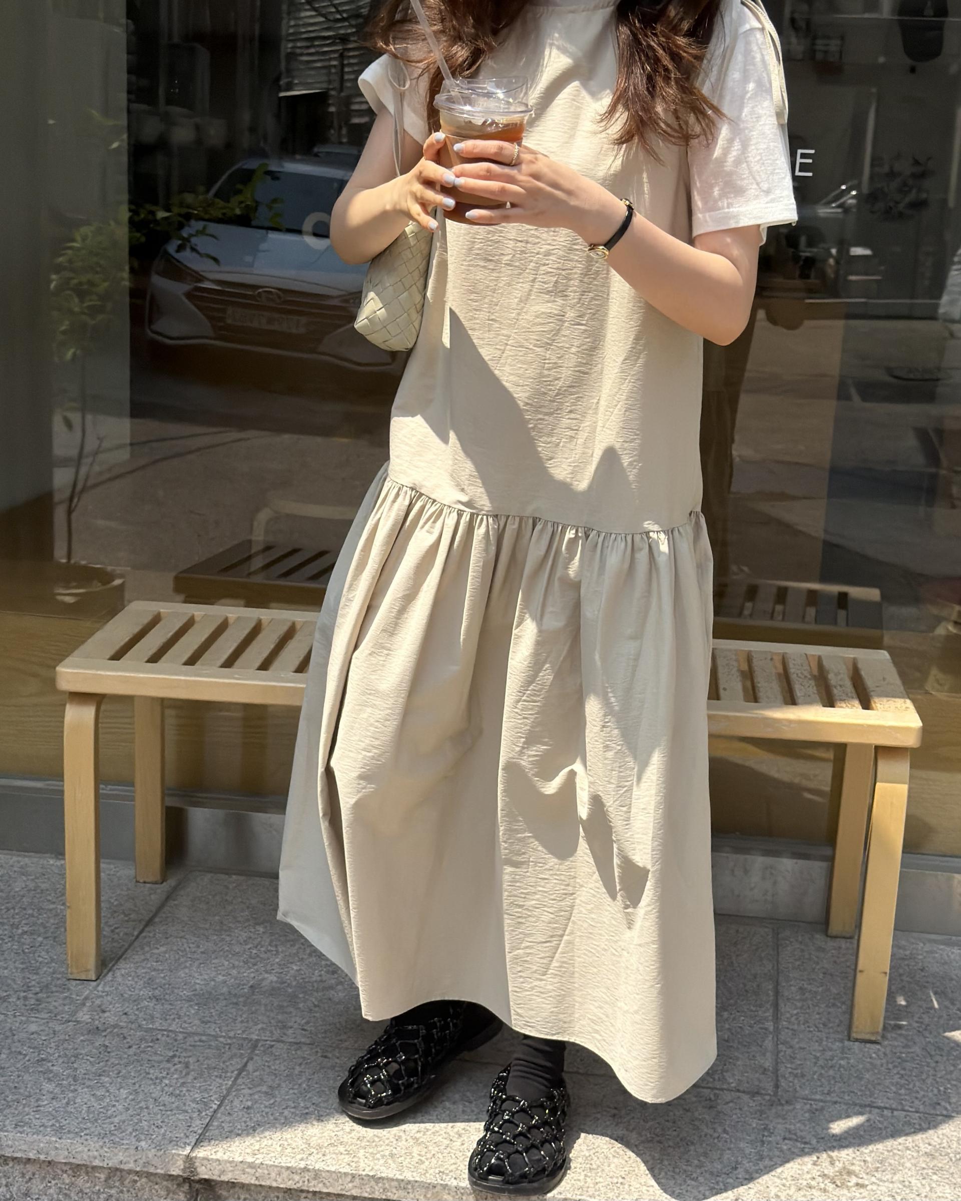 butter ribbon dress (beige/white)
