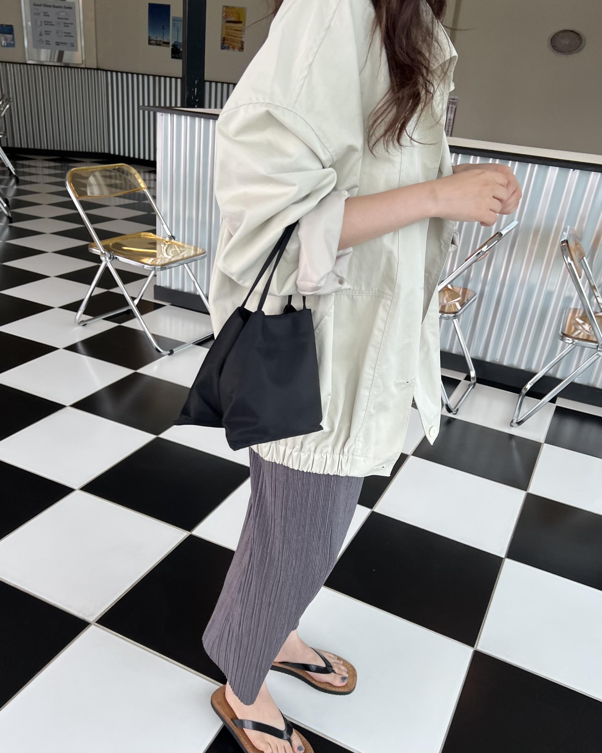 grocery half jumper (cream beige/navy)