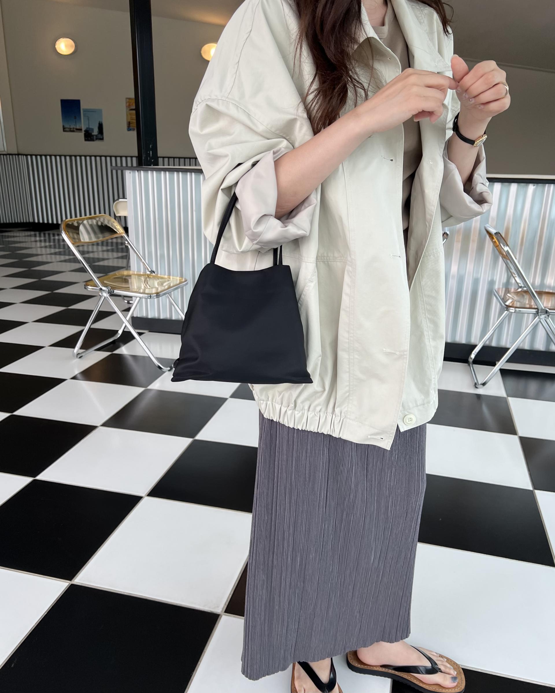 grocery half jumper (cream beige/navy)