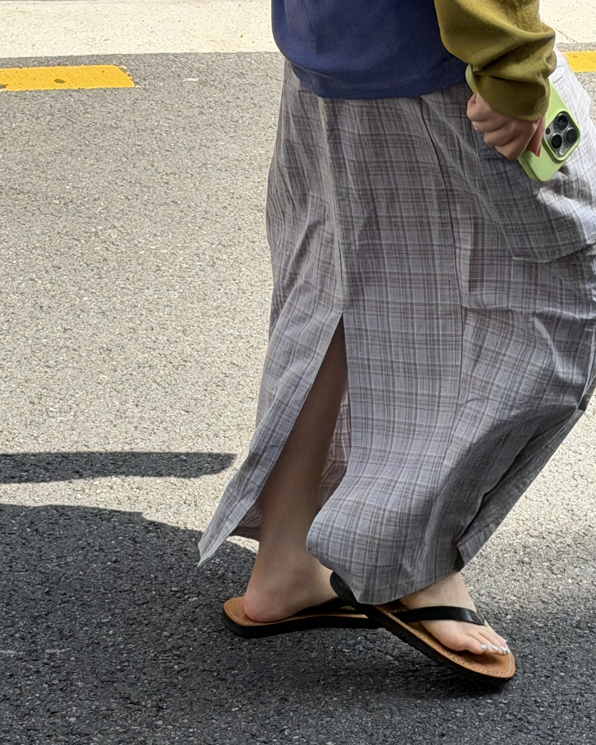 teddy check skirt (grey/navy)