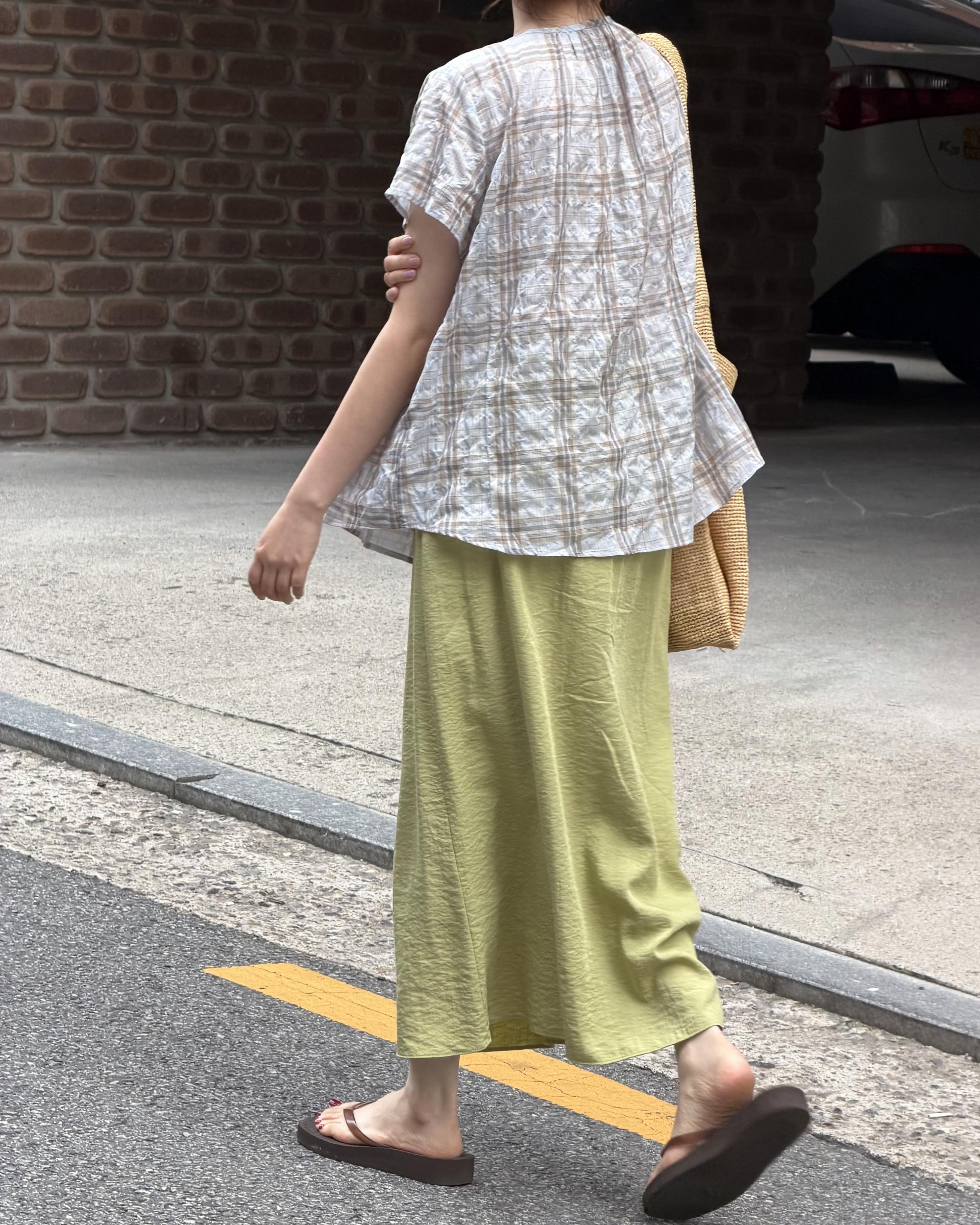 riri check blouse