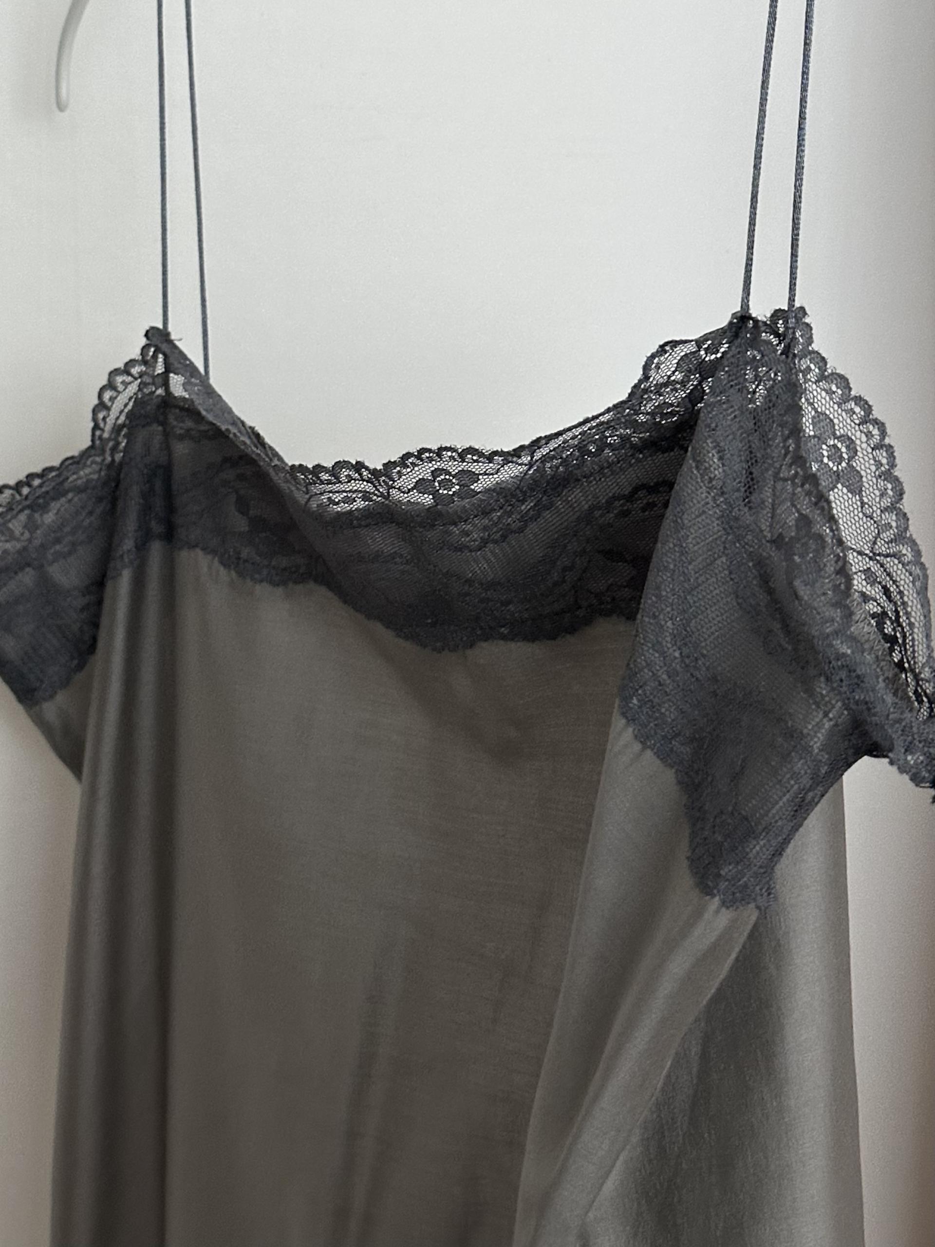 madame lace dress (butter/grey)