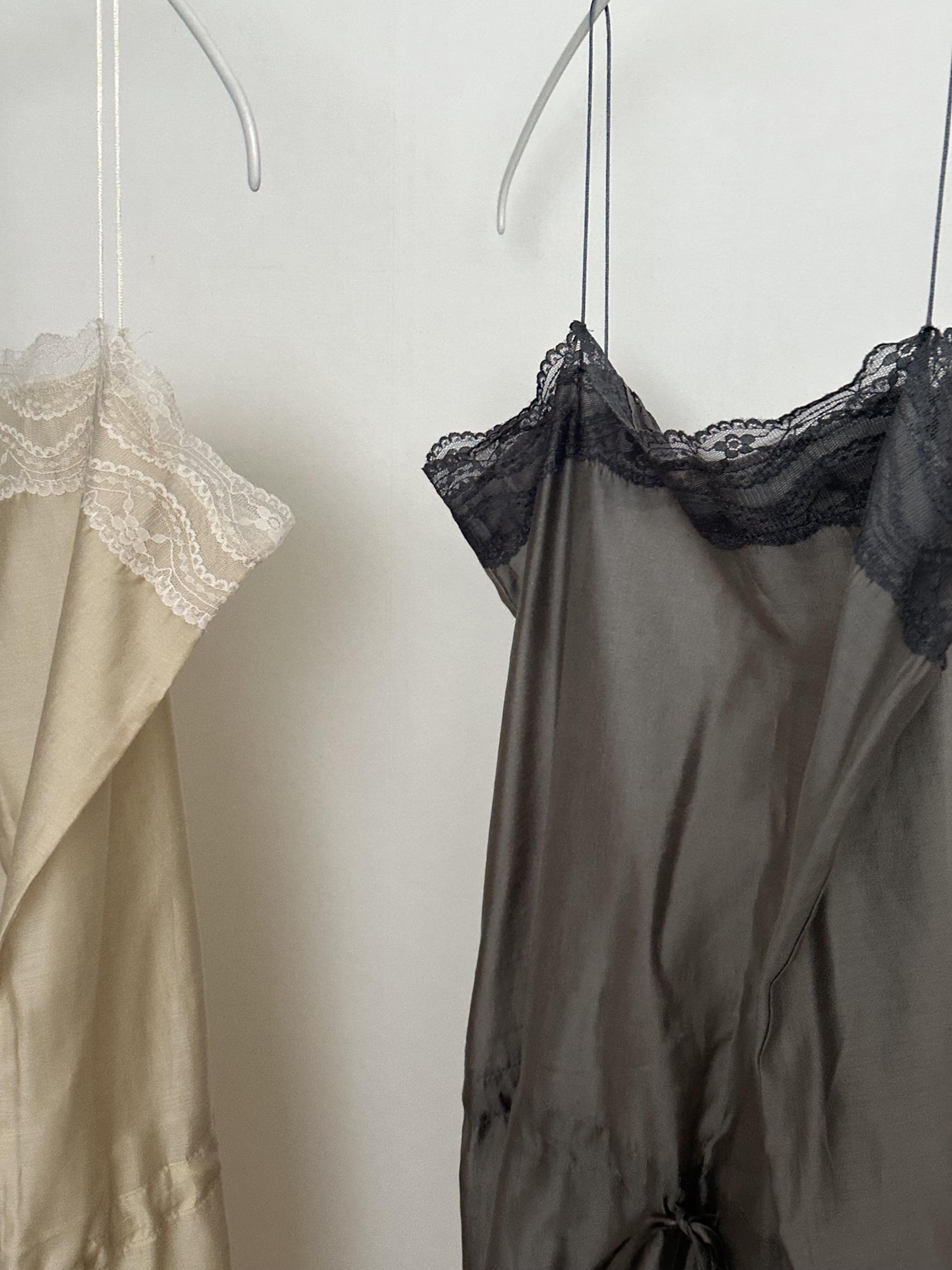 madame lace dress (butter/grey)