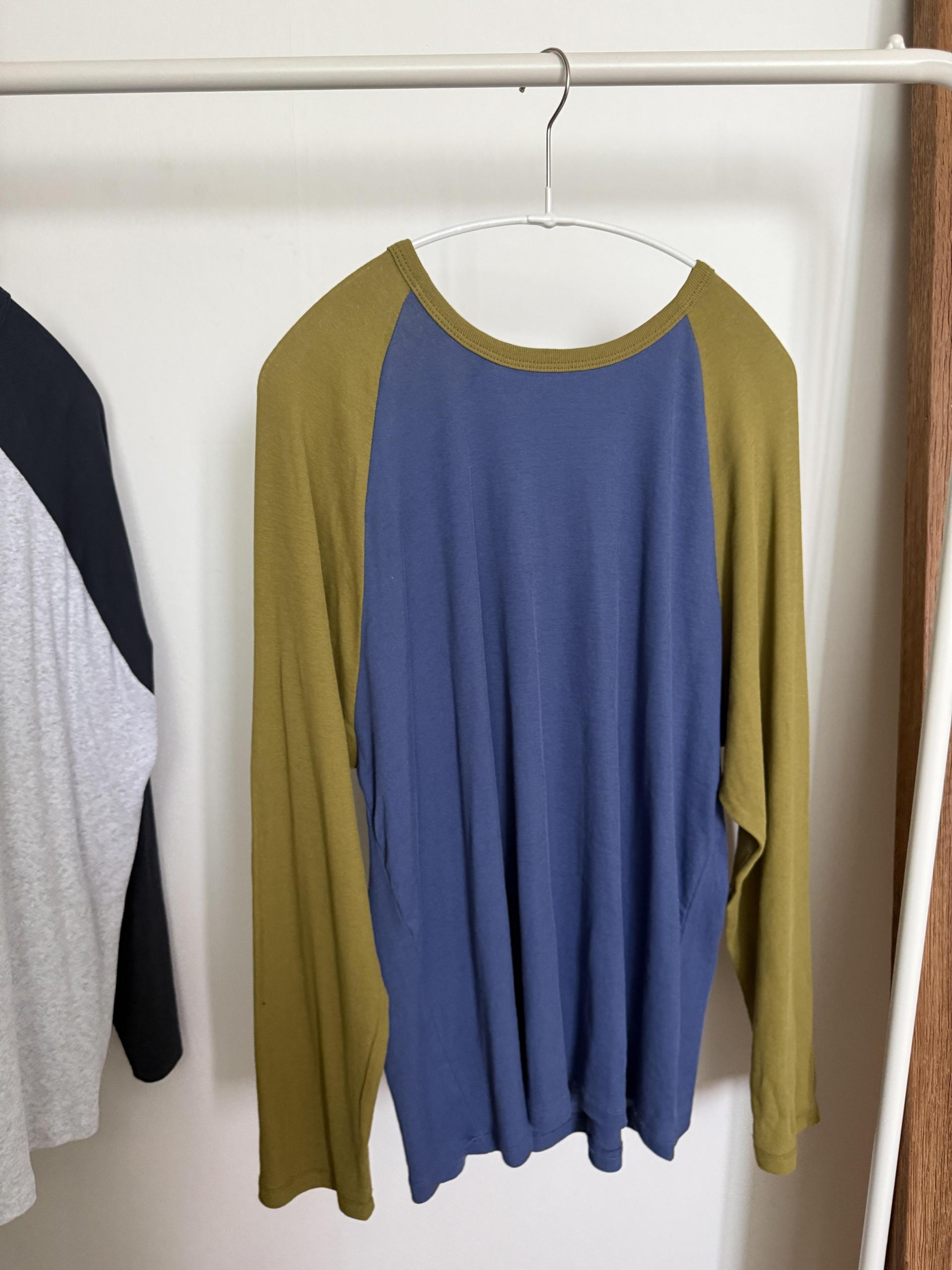 union raglan top (blue/navy)