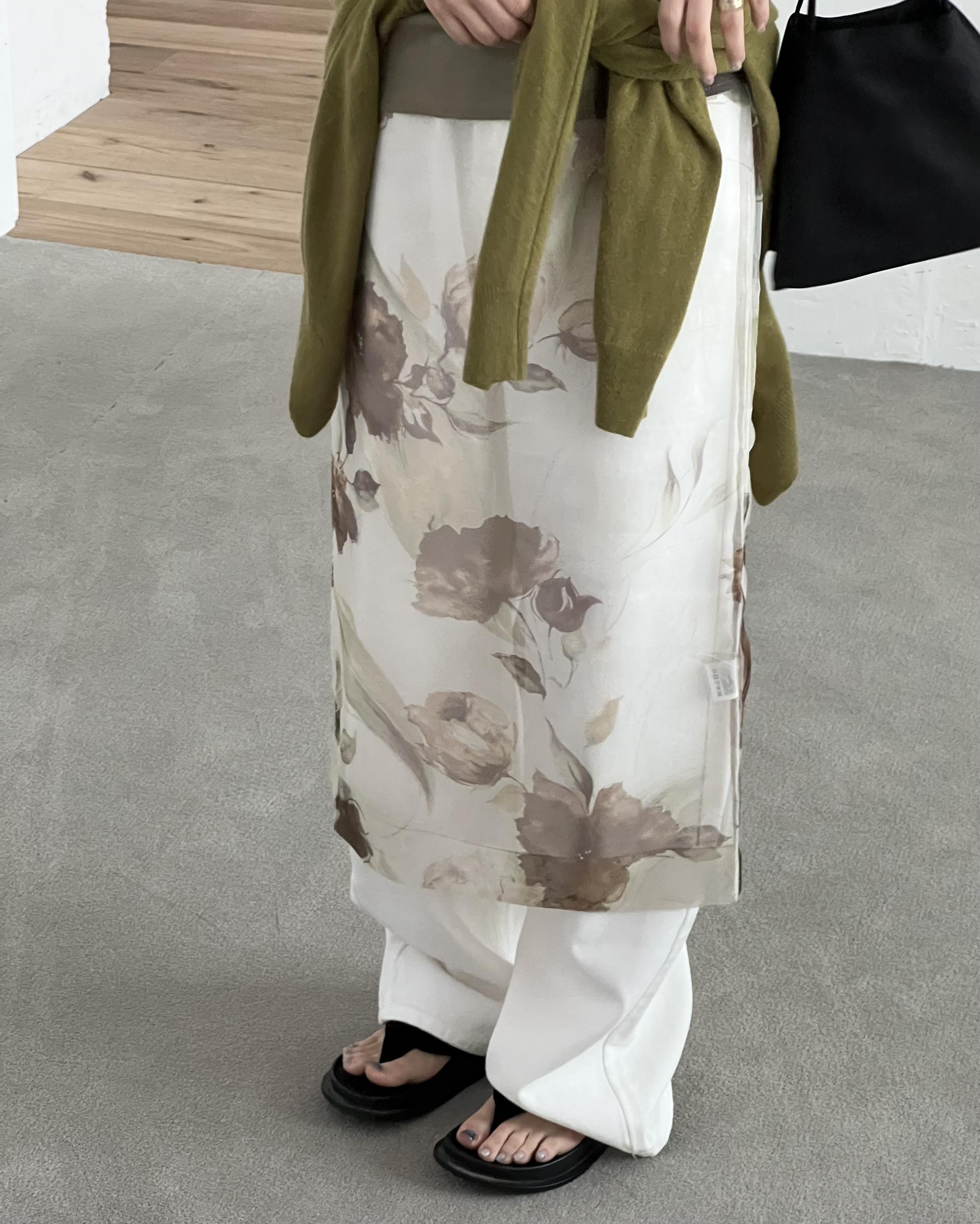 see layered skirt (grey/beige)