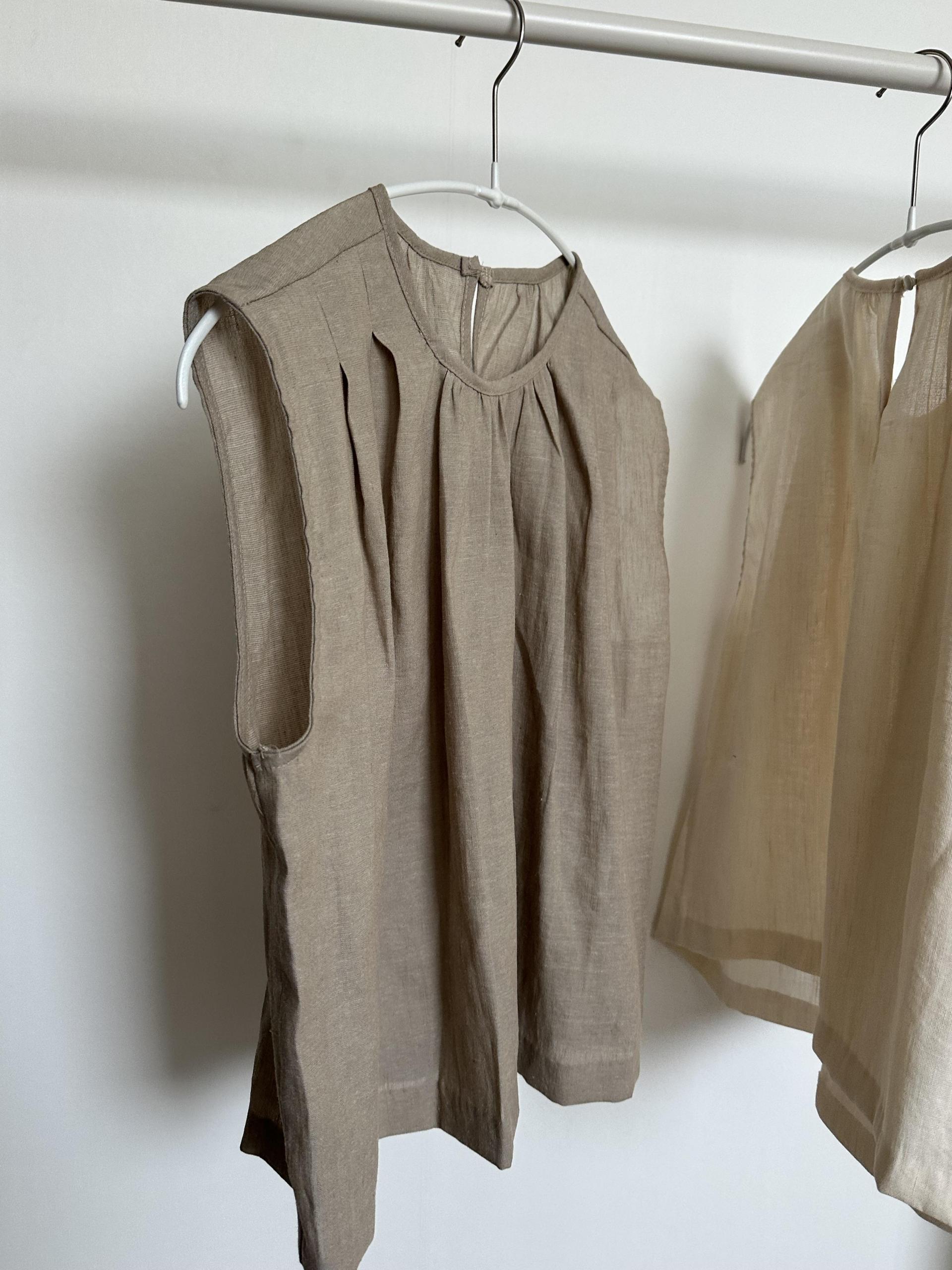 moris blouse (beige/brown)