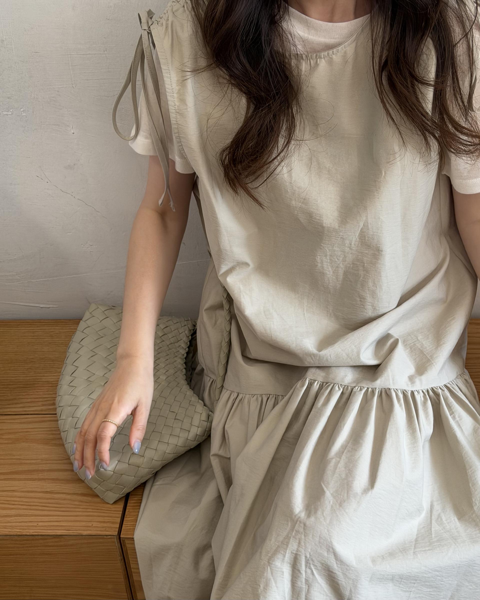 butter ribbon dress (beige/white)