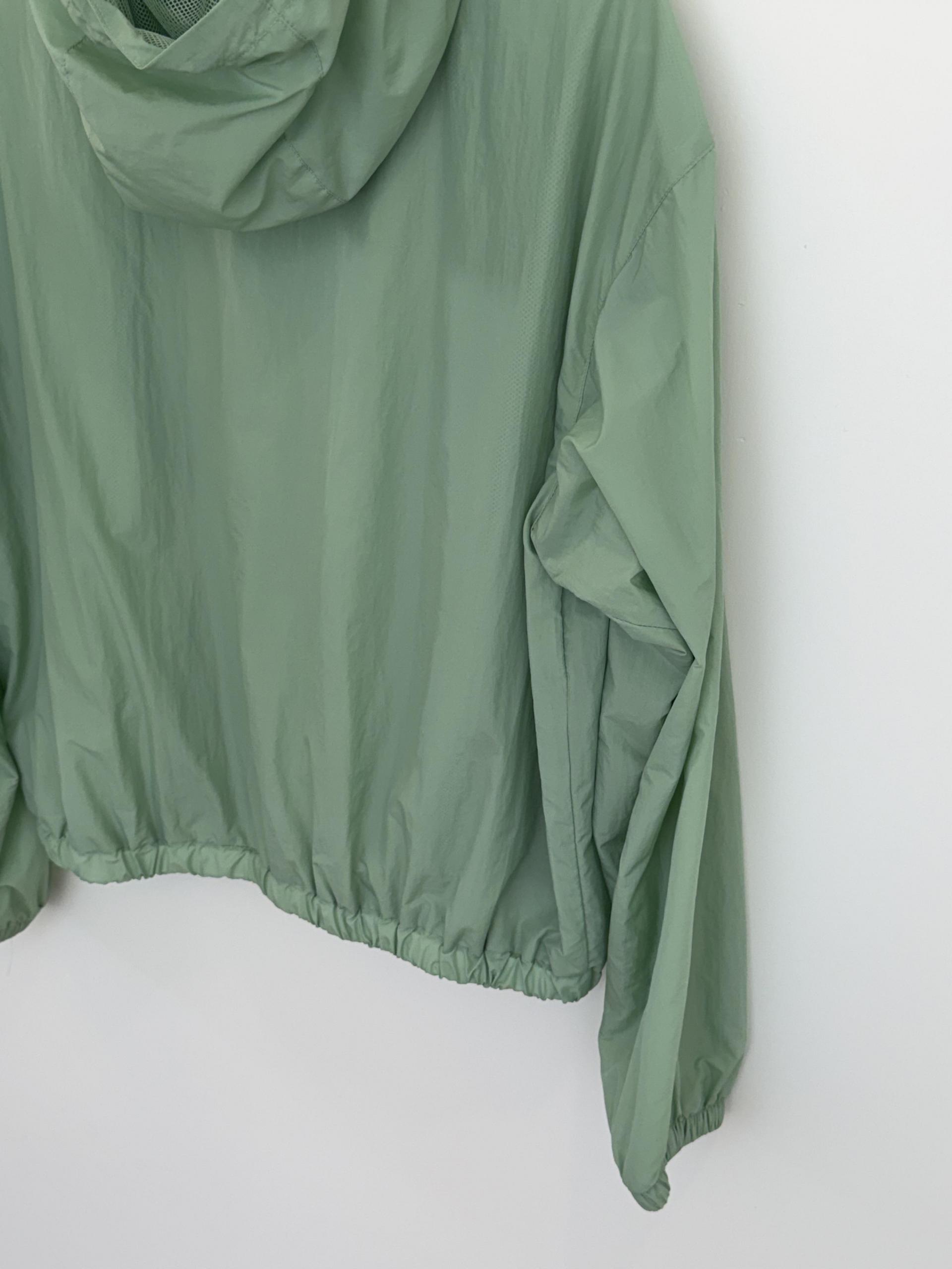 bean wind breaker