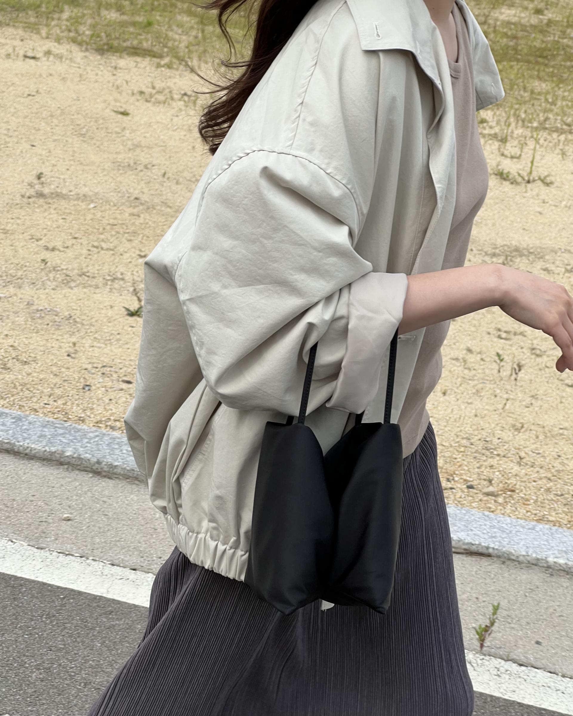 grocery half jumper (cream beige/navy)