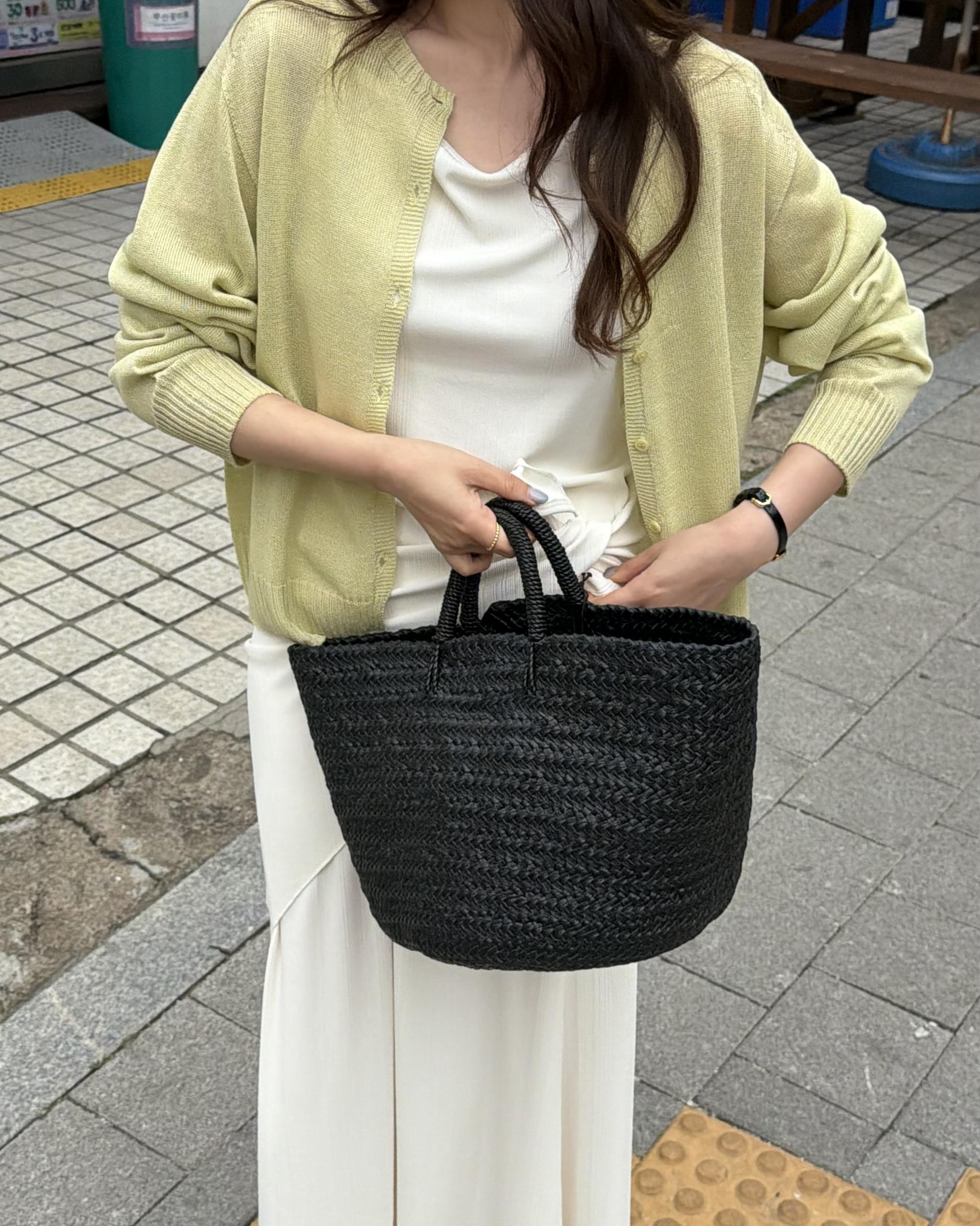 noodle skit (cream/black)