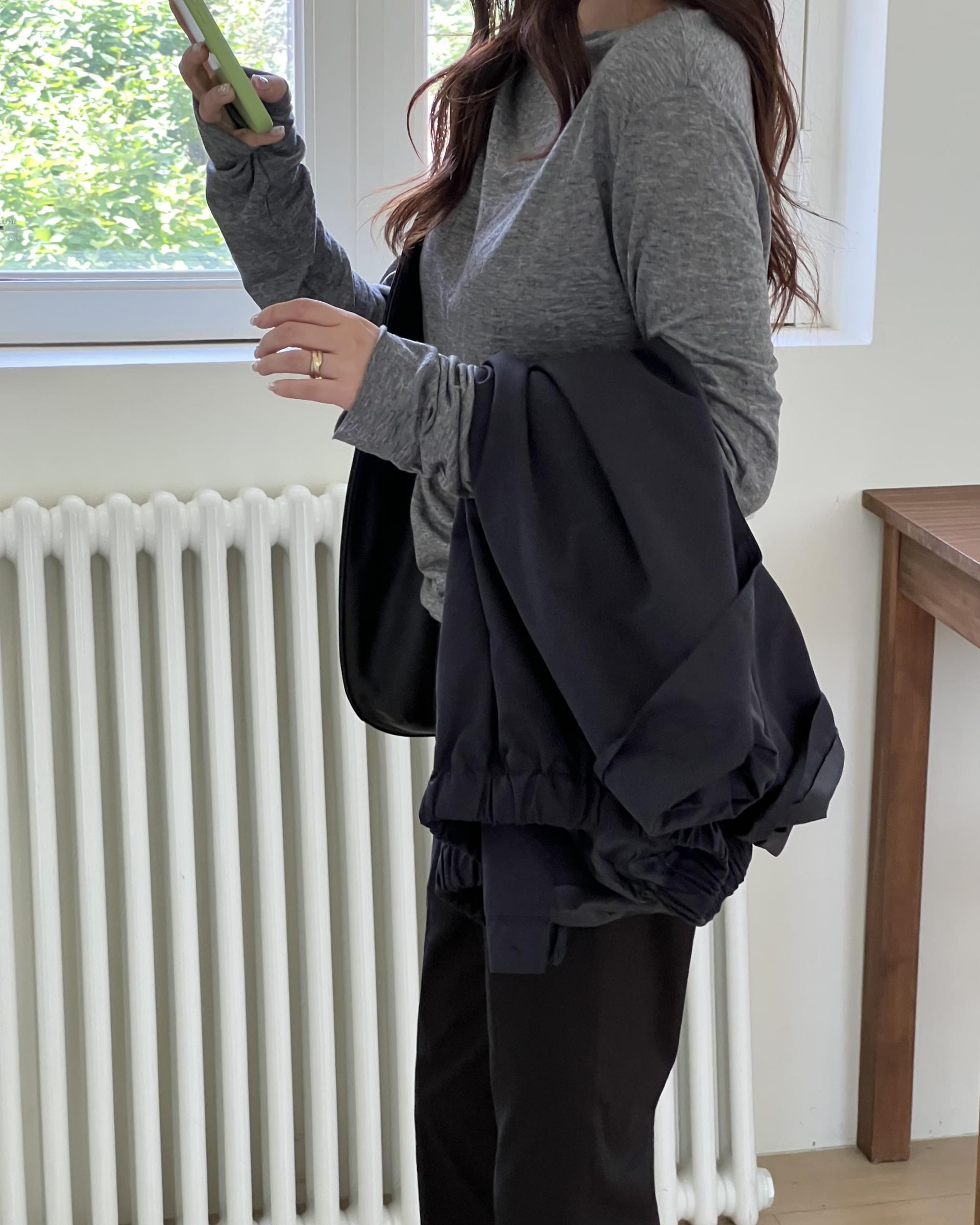 wool skin top (ivory/beige/charcoal/black)
