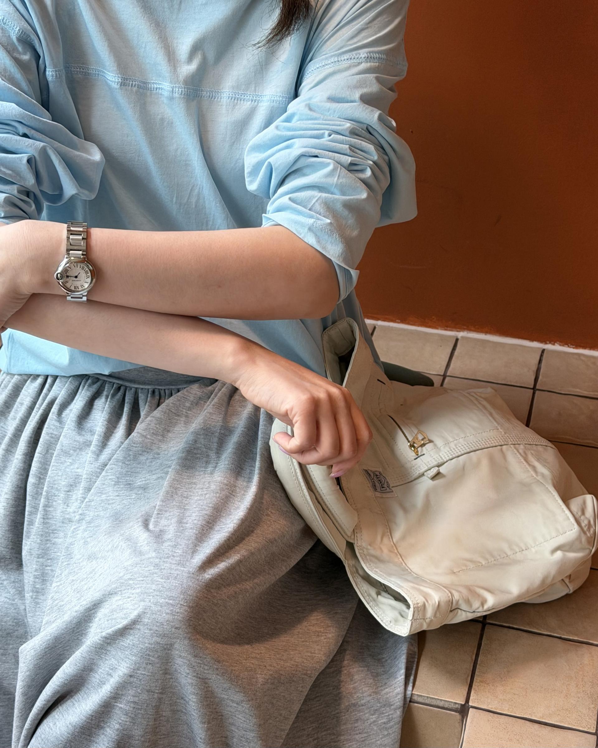 porcelain top (right blue/white)