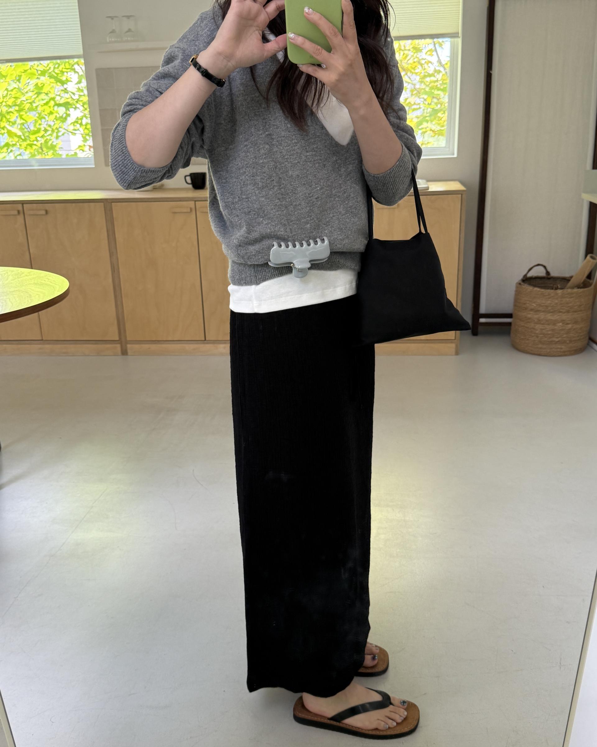 base wrinkle skirt (black/cream)