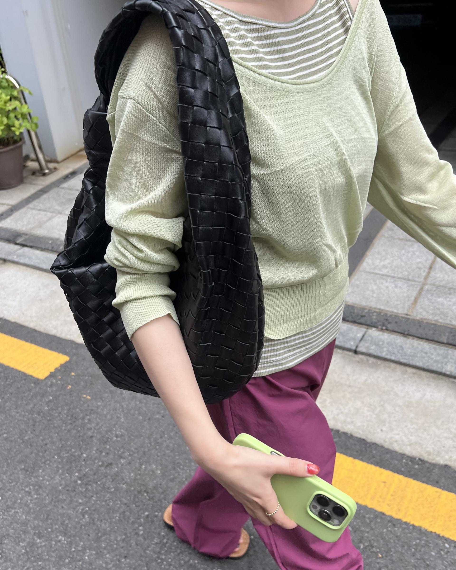 punch u-neck knit (mint/baby blue)소재