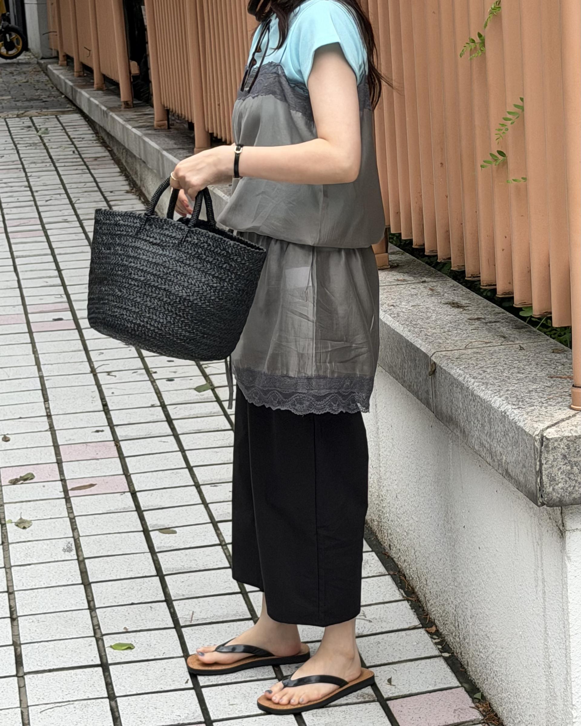madame lace dress (butter/grey)
