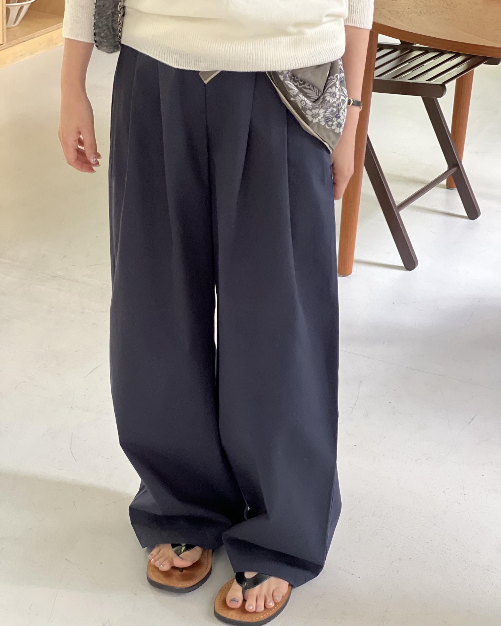 cotton pintuck pants (navy/cream/khaki)