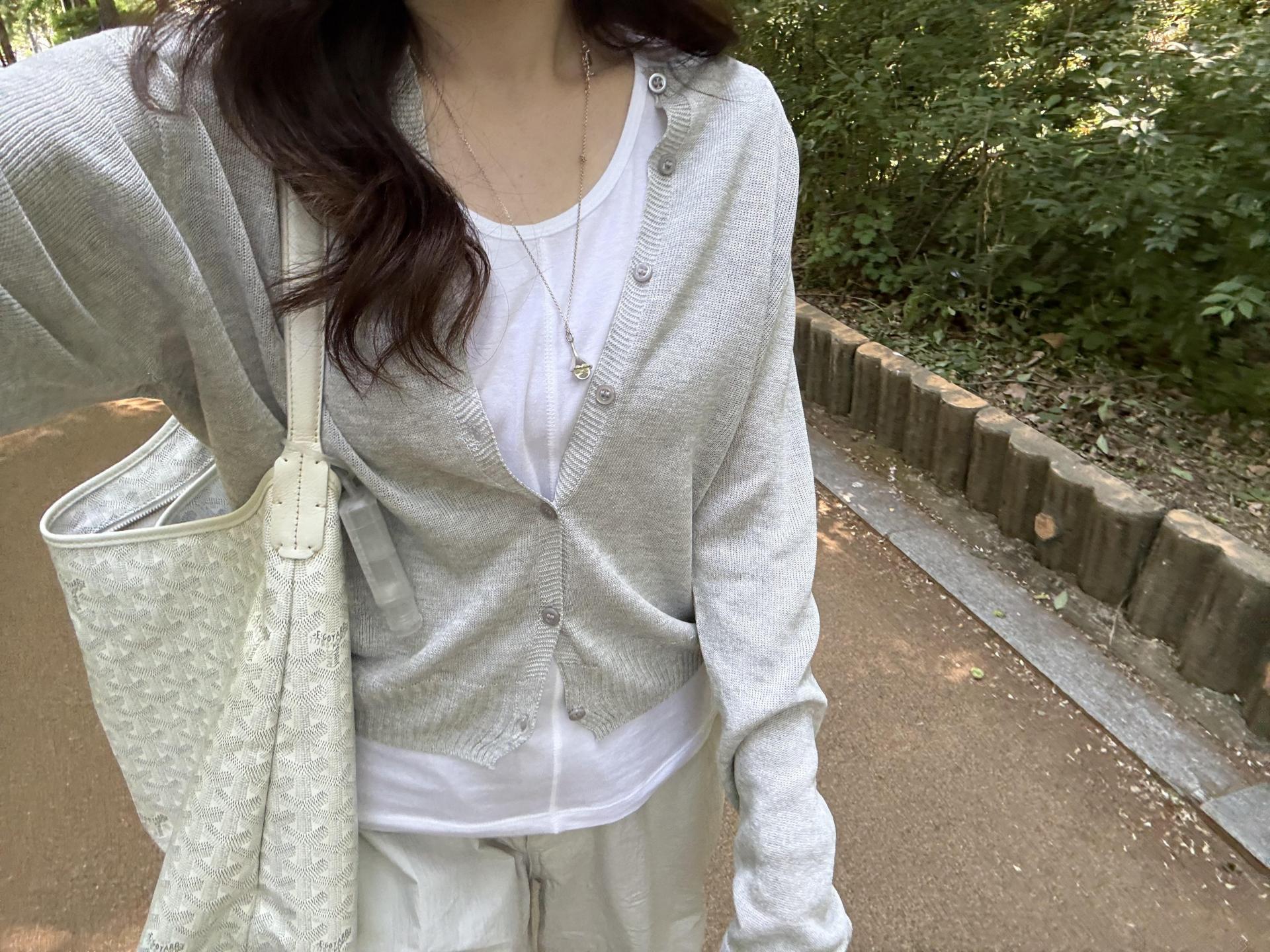 slow sleeveless