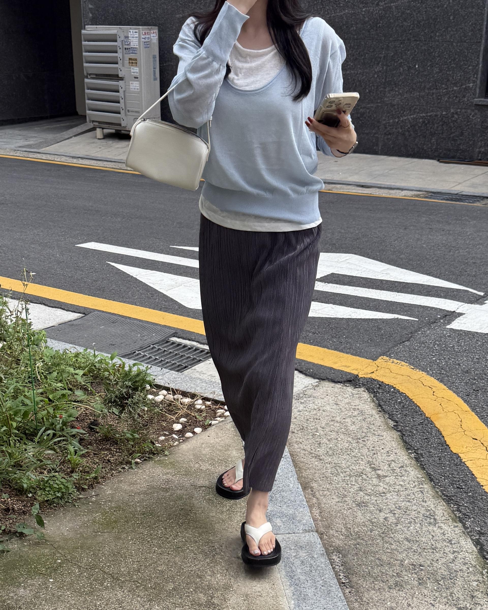 punch u-neck knit (mint/baby blue)소재