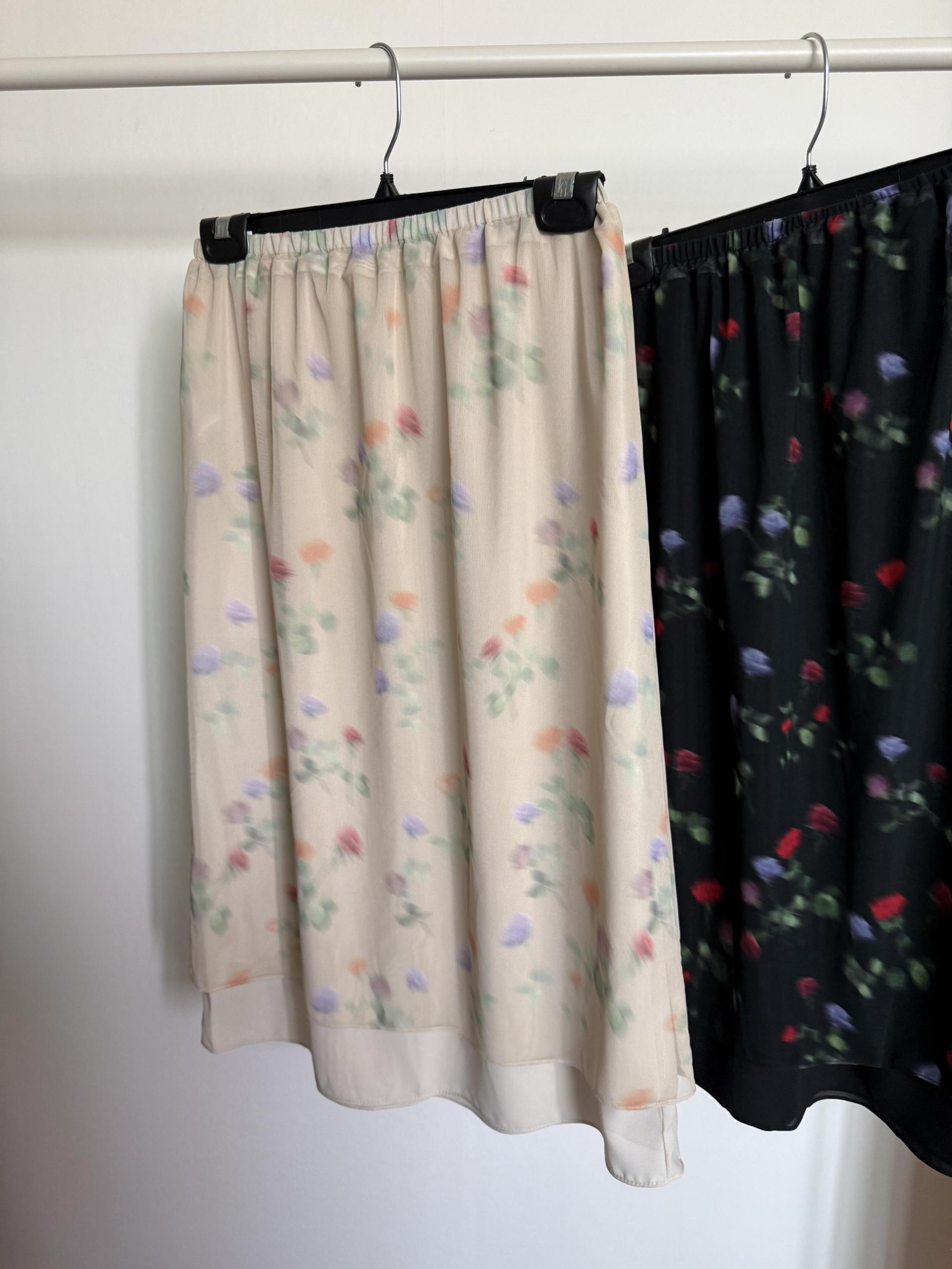 bong bong skirt (beige/black)