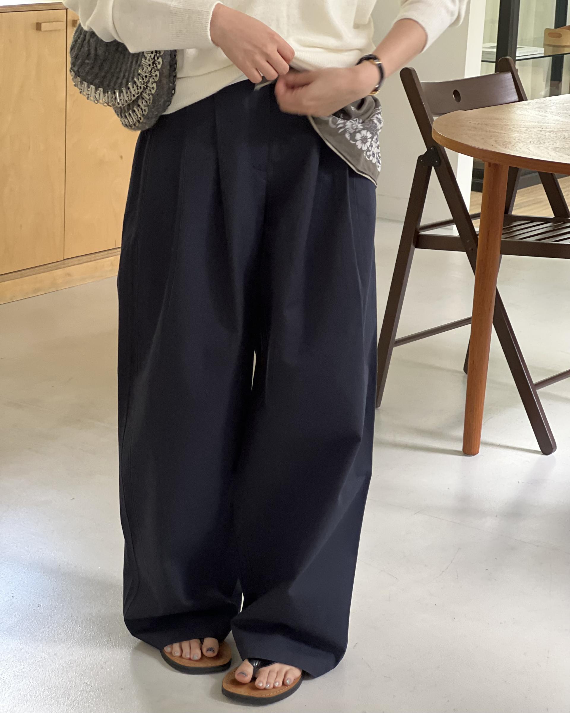 cotton pintuck pants (navy/cream/khaki)