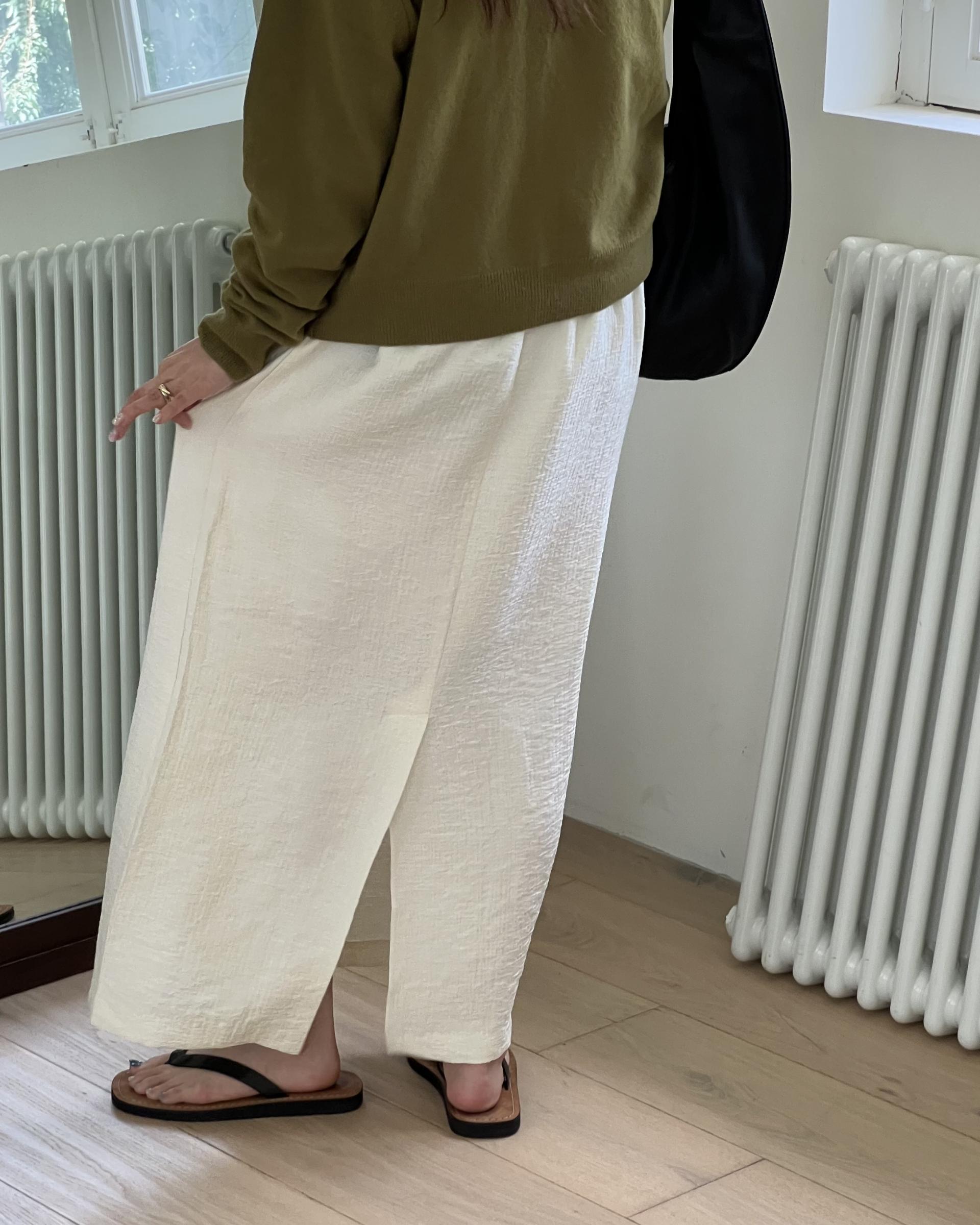 base wrinkle skirt (black/cream)