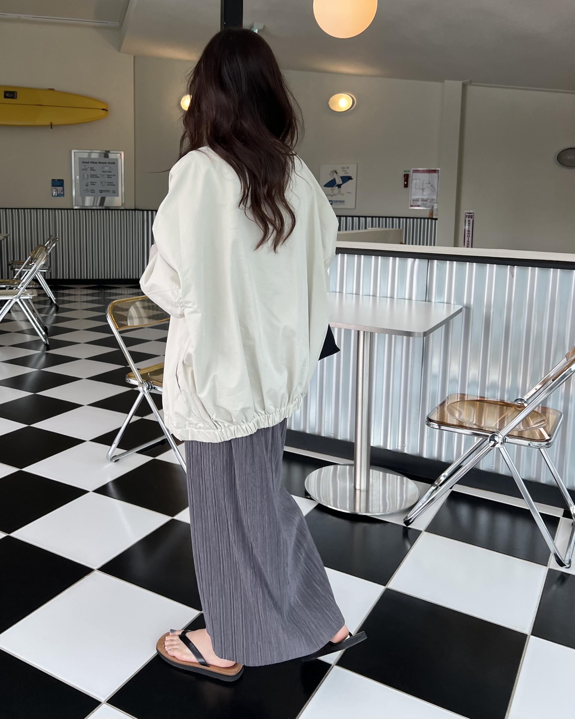 grocery half jumper (cream beige/navy)