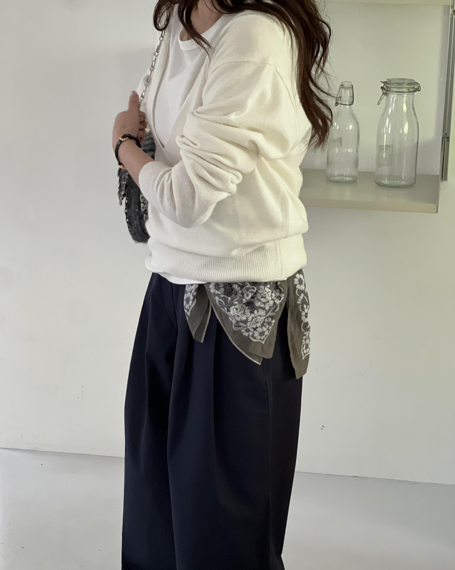 cotton pintuck pants (navy/cream/khaki)