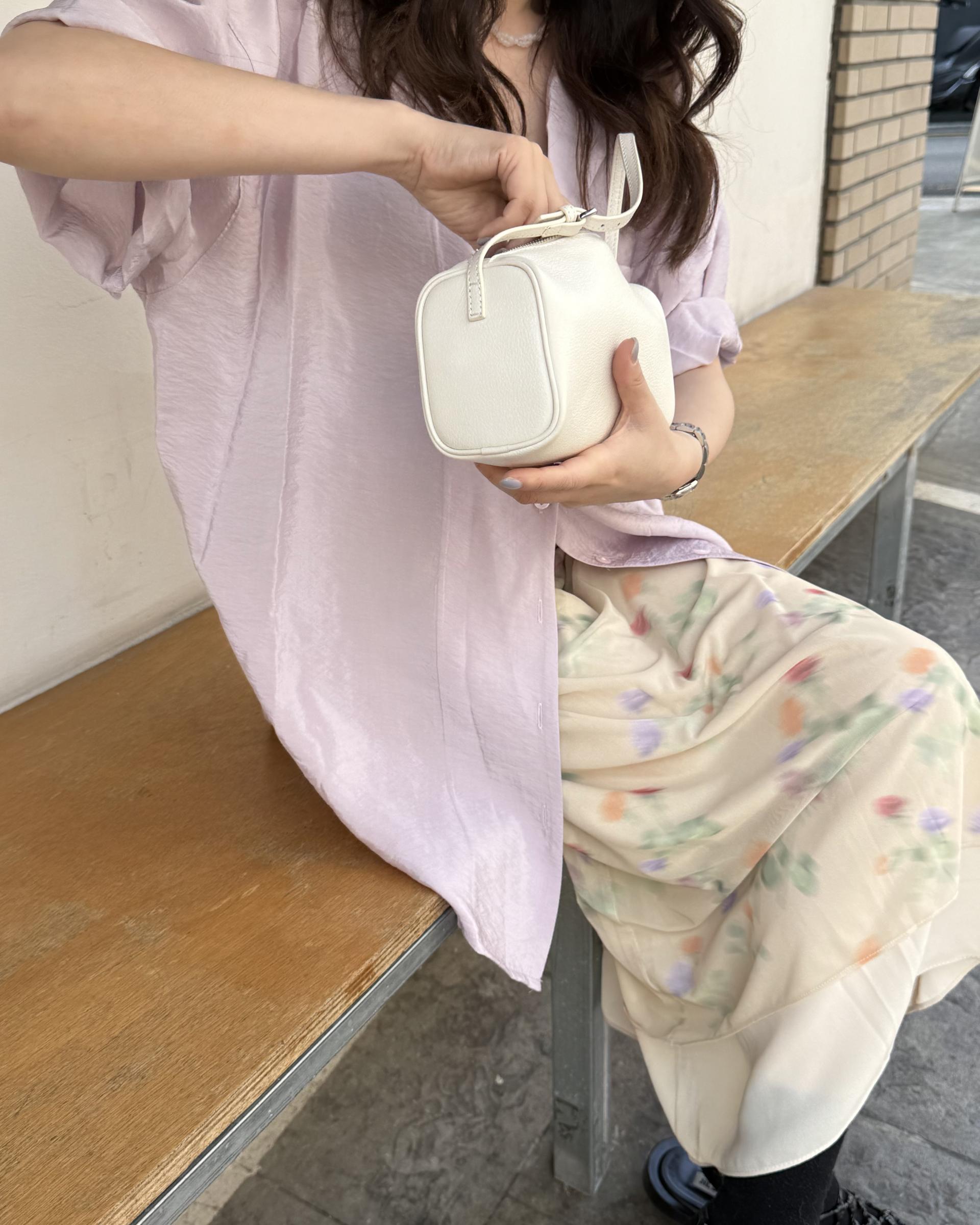 gloss half shirt (cream/lilac)